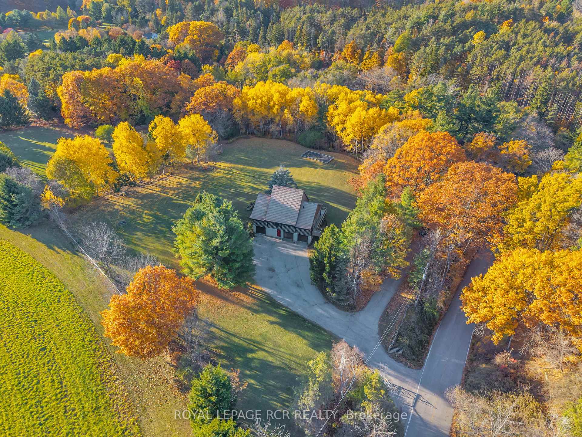 Photo 8 of 300 Old Bathurst Street, King, Rural King — HOMEH