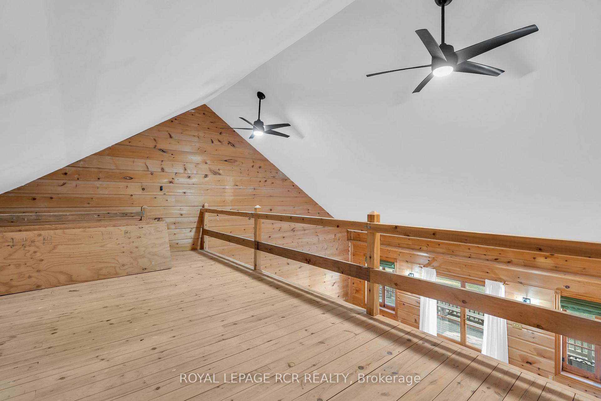 Photo 17 of 300 Old Bathurst Street, King, Rural King — HOMEH
