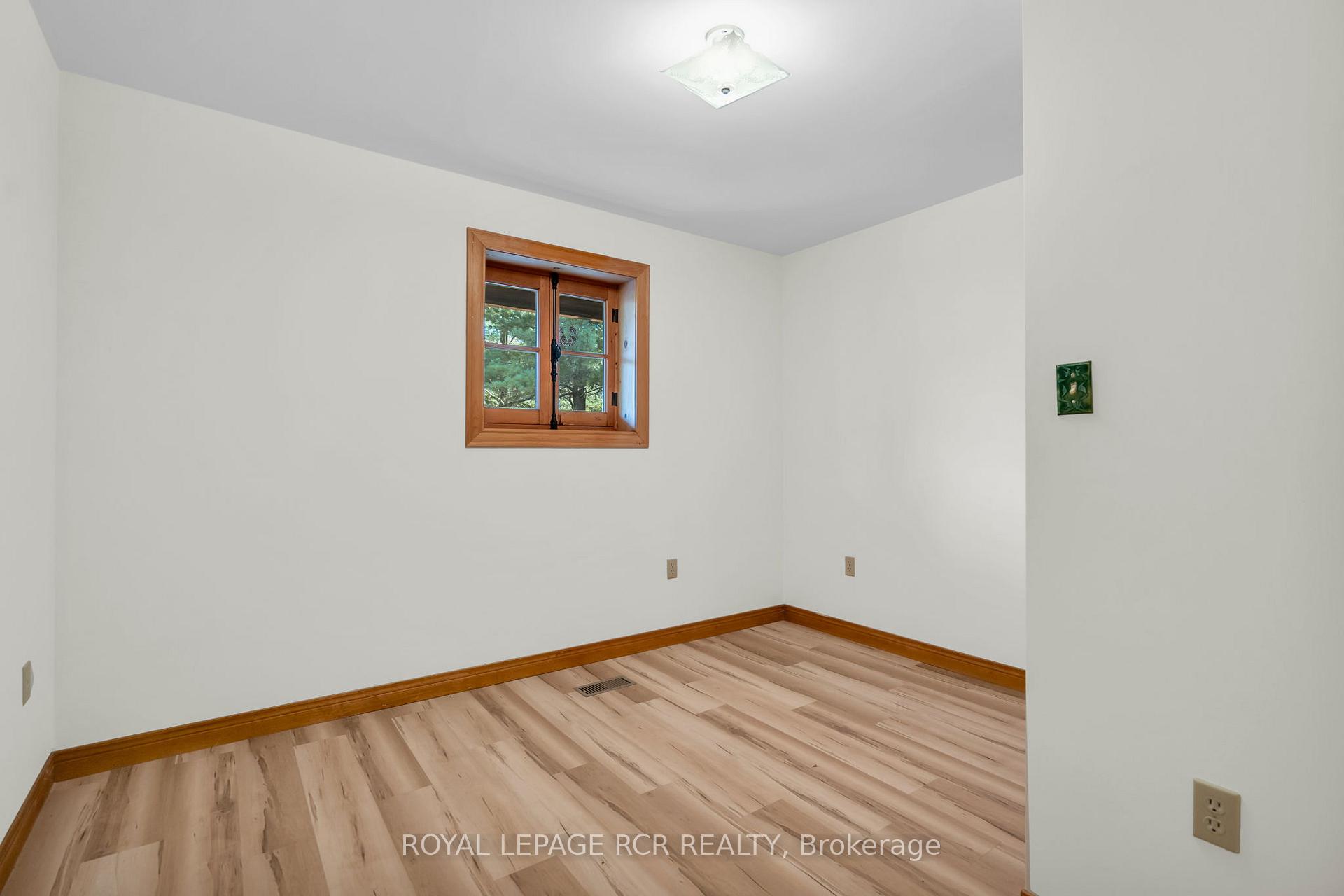 Photo 22 of 300 Old Bathurst Street, King, Rural King — HOMEH