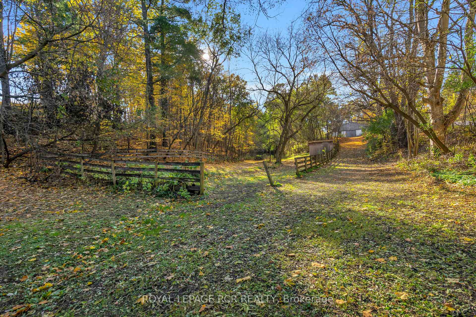 Photo 43 of 300 Old Bathurst Street, King, Rural King — HOMEH