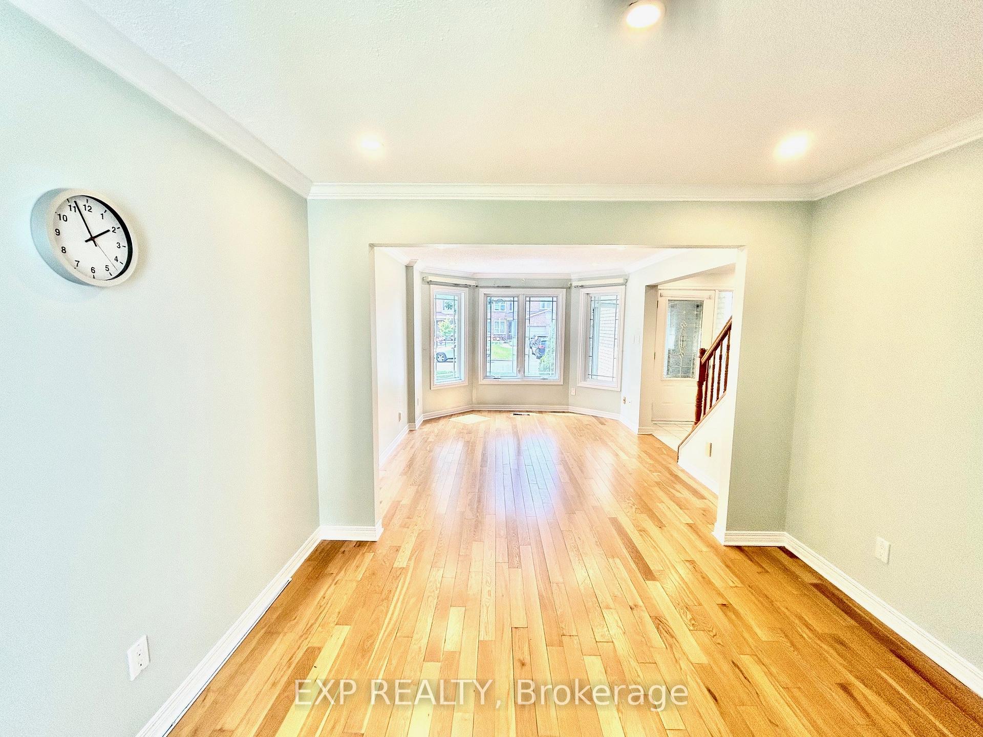 Photo 6 of 135 Picasso Drive, Ottawa, Hunt Club Park — HOMEH