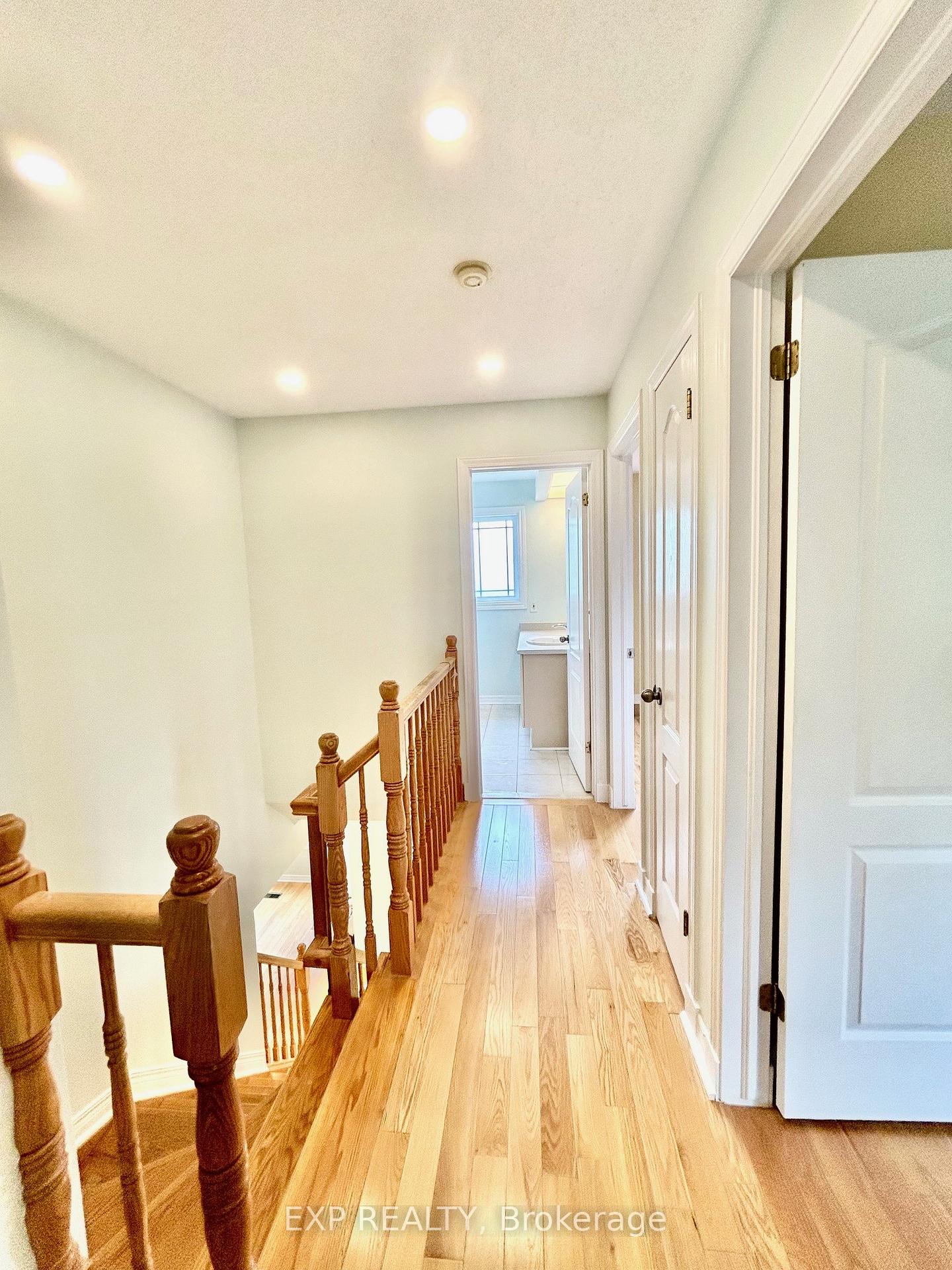 Photo 25 of 135 Picasso Drive, Ottawa, Hunt Club Park — HOMEH