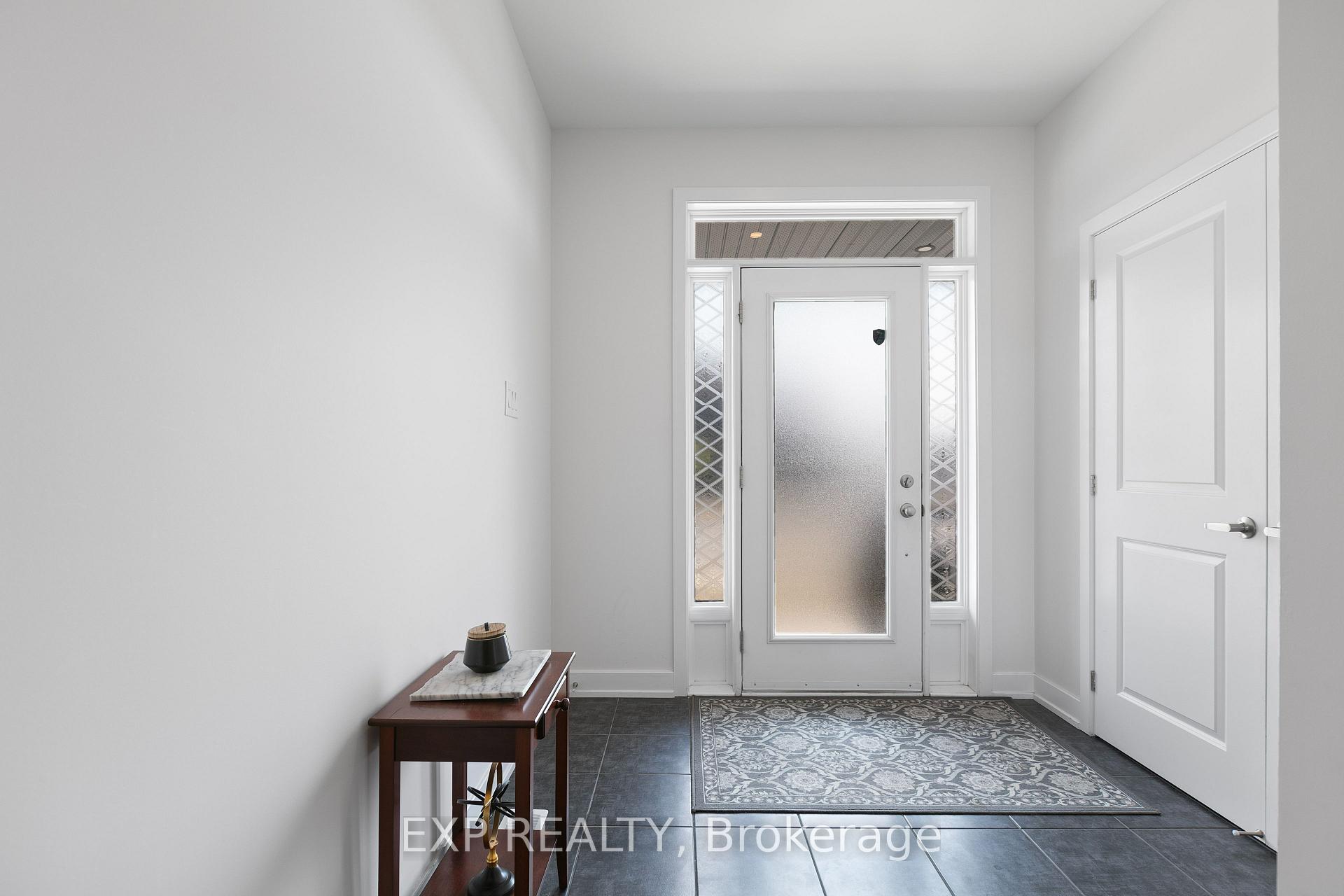 Photo 3 of 3301 Findlay Creek Drive, Ottawa, Leitrim — HOMEH