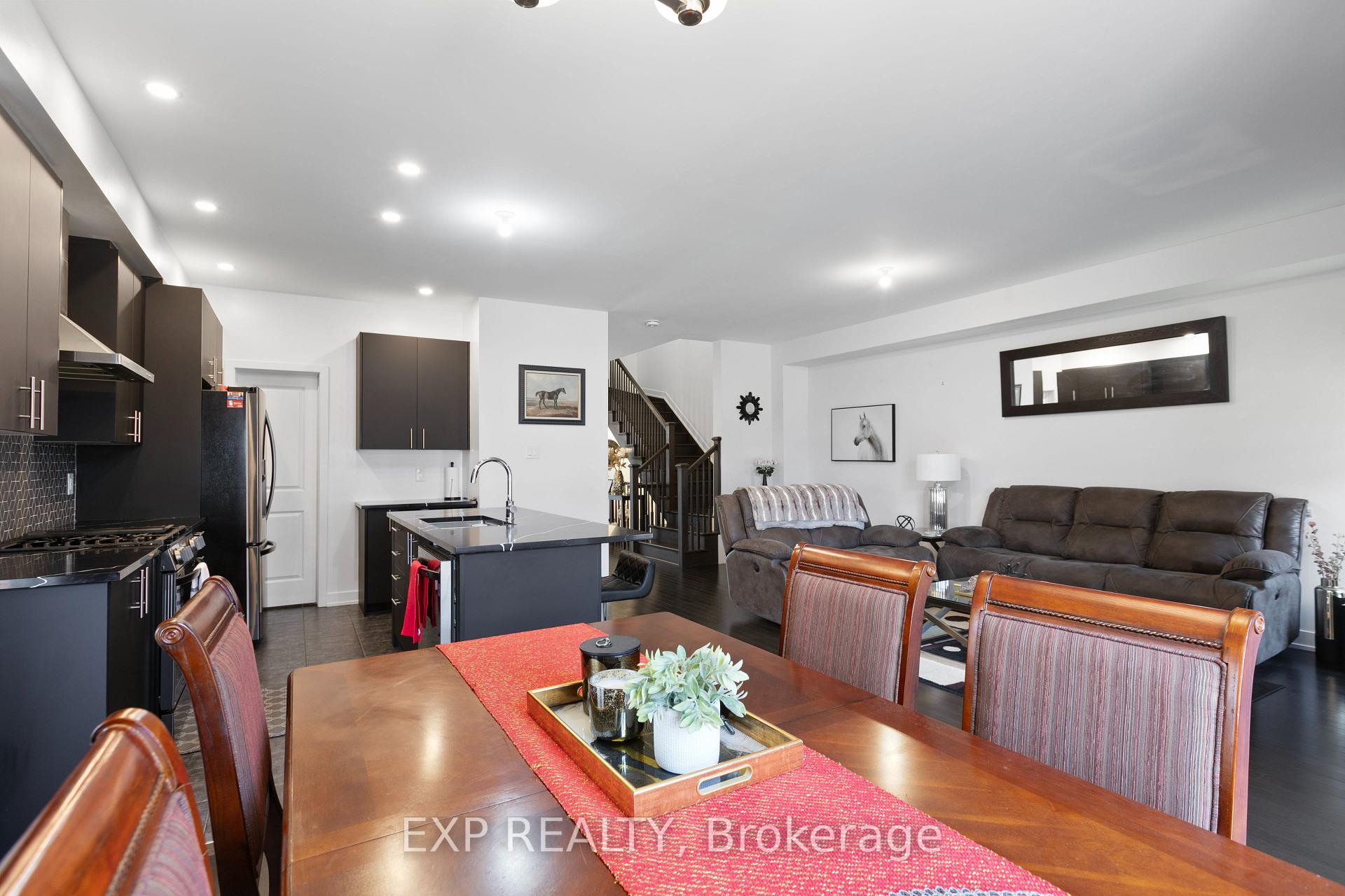 Photo 19 of 3301 Findlay Creek Drive, Ottawa, Leitrim — HOMEH