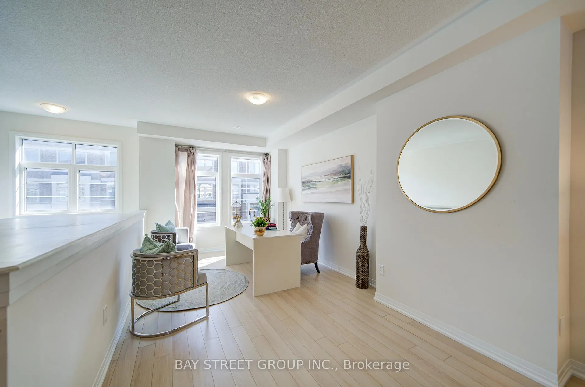 Photo 6 of 28 Sissons Way, Markham, Cedar Grove — HOMEH