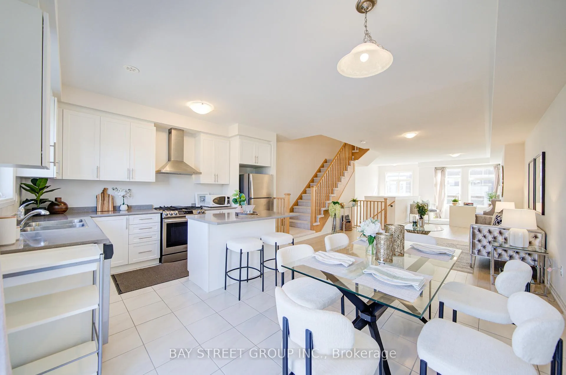 Photo 19 of 28 Sissons Way, Markham, Cedar Grove — HOMEH