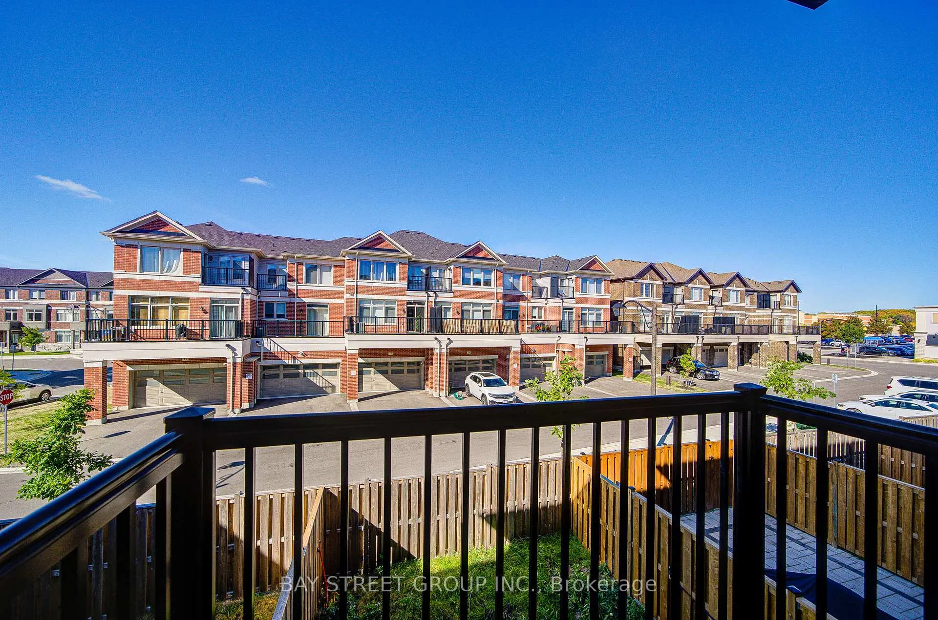 Photo 21 of 28 Sissons Way, Markham, Cedar Grove — HOMEH
