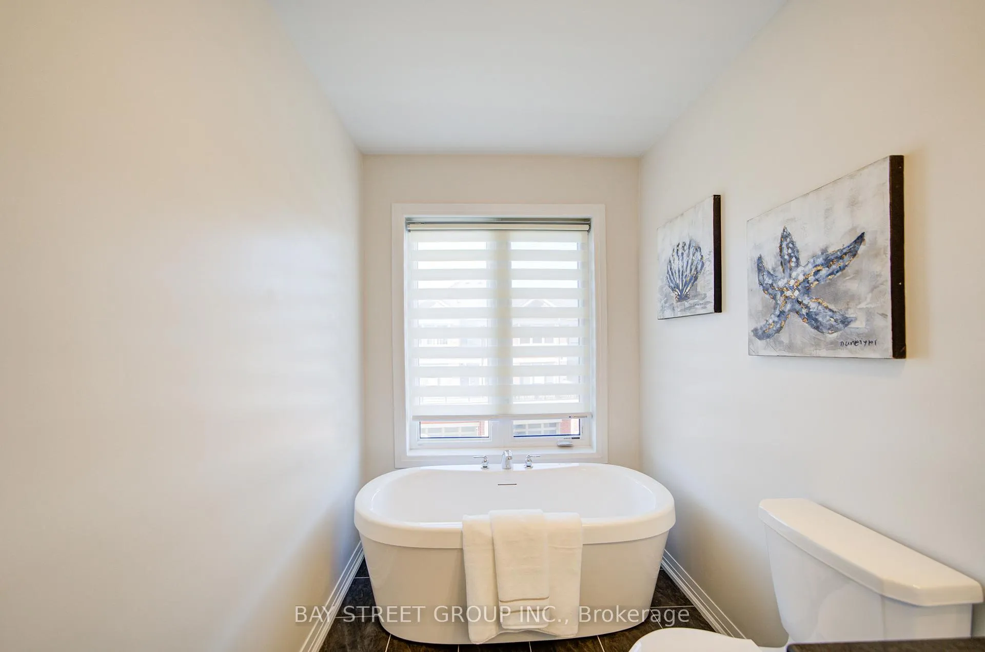 Photo 29 of 28 Sissons Way, Markham, Cedar Grove — HOMEH