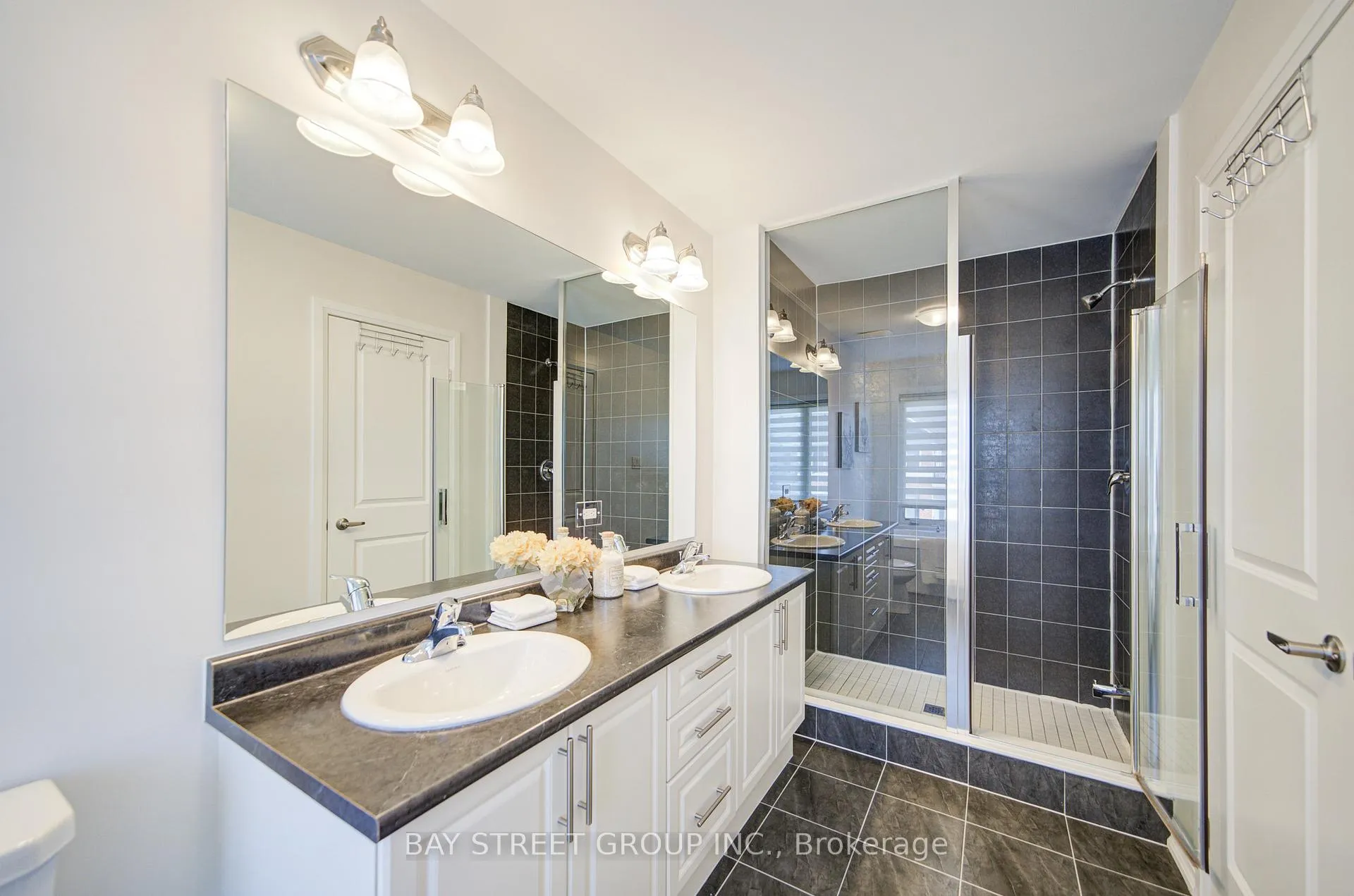 Photo 30 of 28 Sissons Way, Markham, Cedar Grove — HOMEH