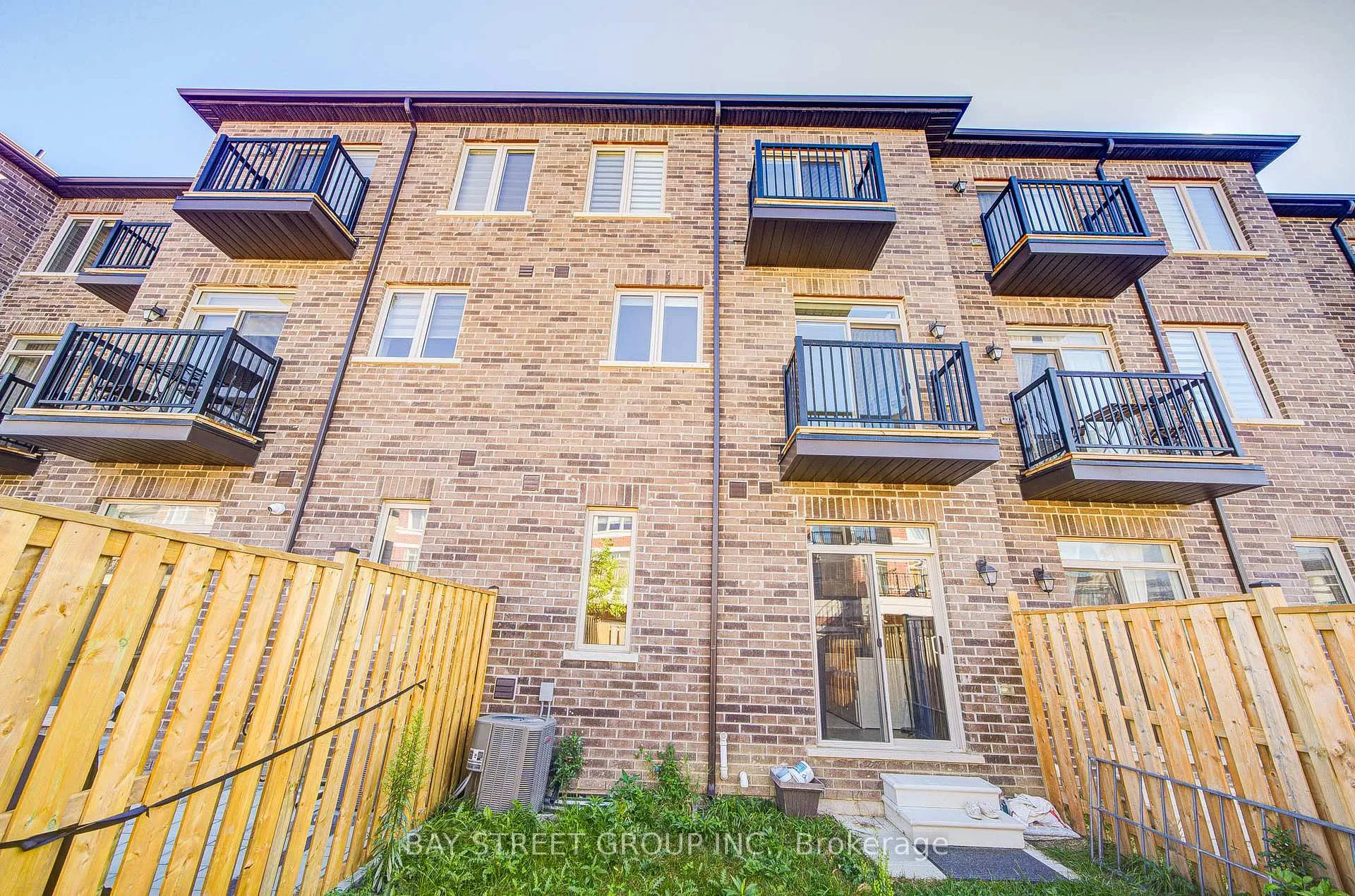 Photo 46 of 28 Sissons Way, Markham, Cedar Grove — HOMEH