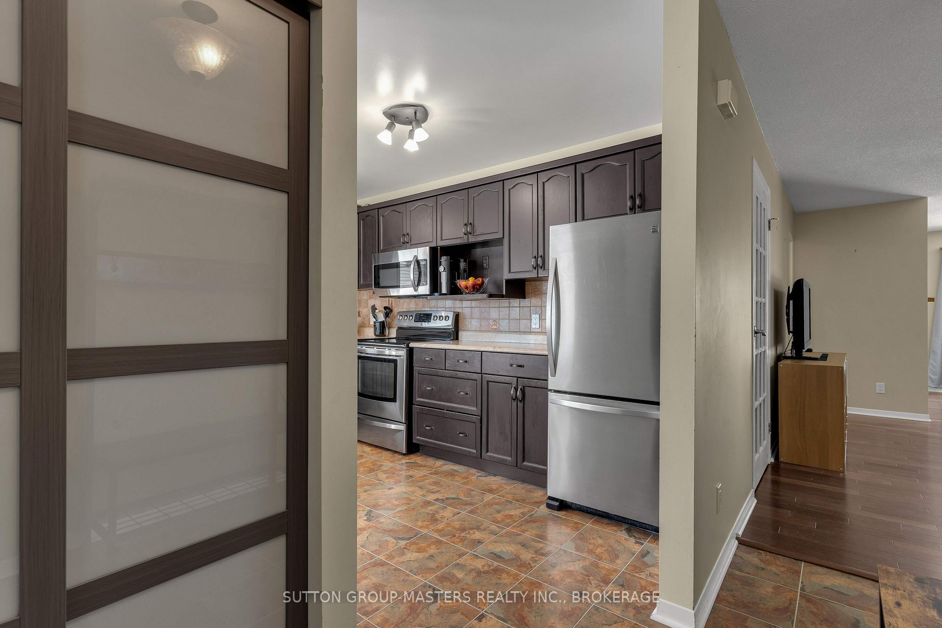 Photo 6 of 71 Davey Crescent, Loyalist, Amherstview — HOMEH