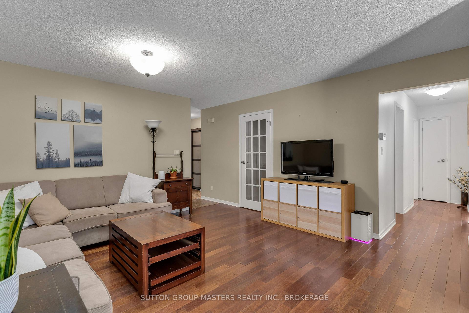 Photo 15 of 71 Davey Crescent, Loyalist, Amherstview — HOMEH