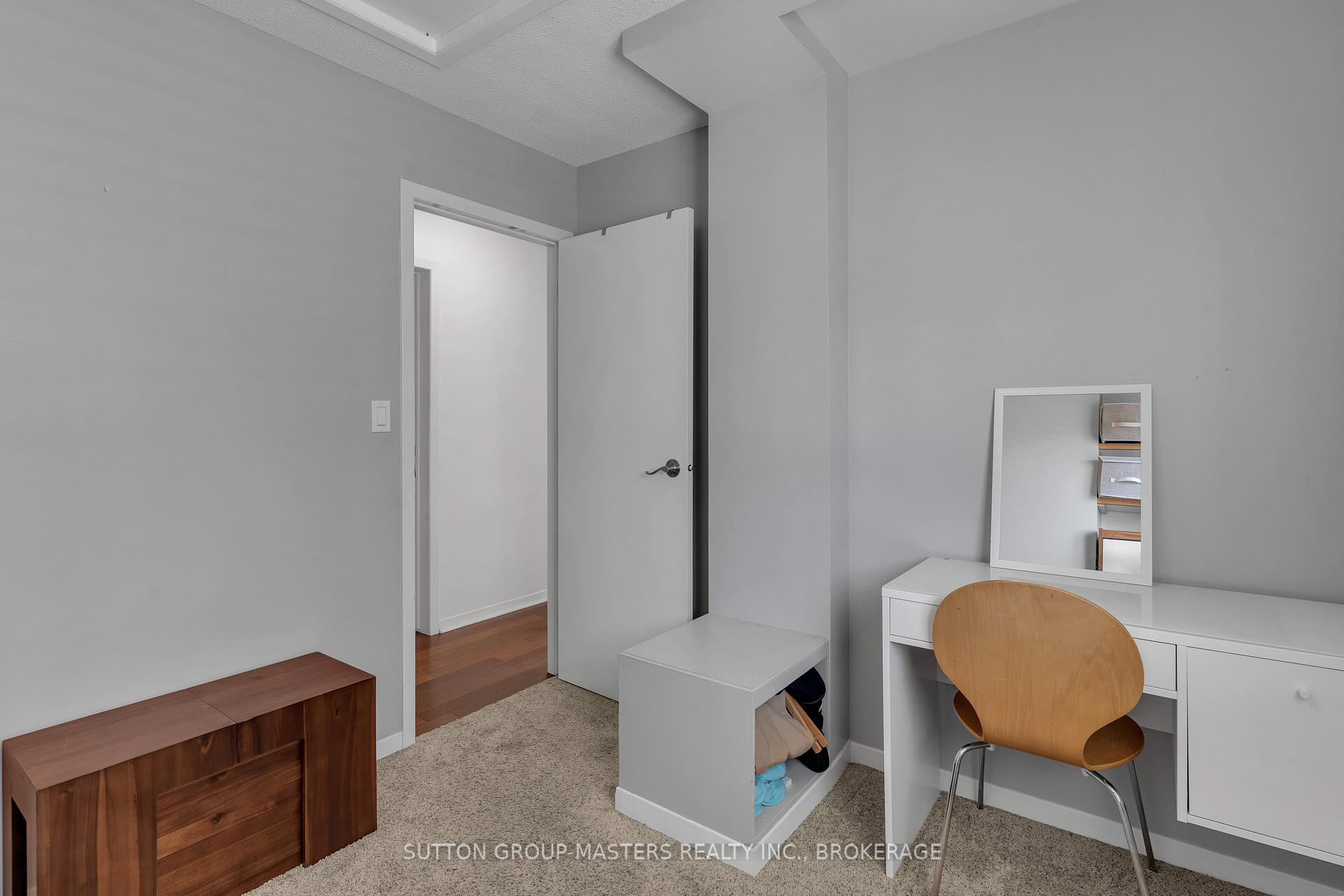 Photo 21 of 71 Davey Crescent, Loyalist, Amherstview — HOMEH