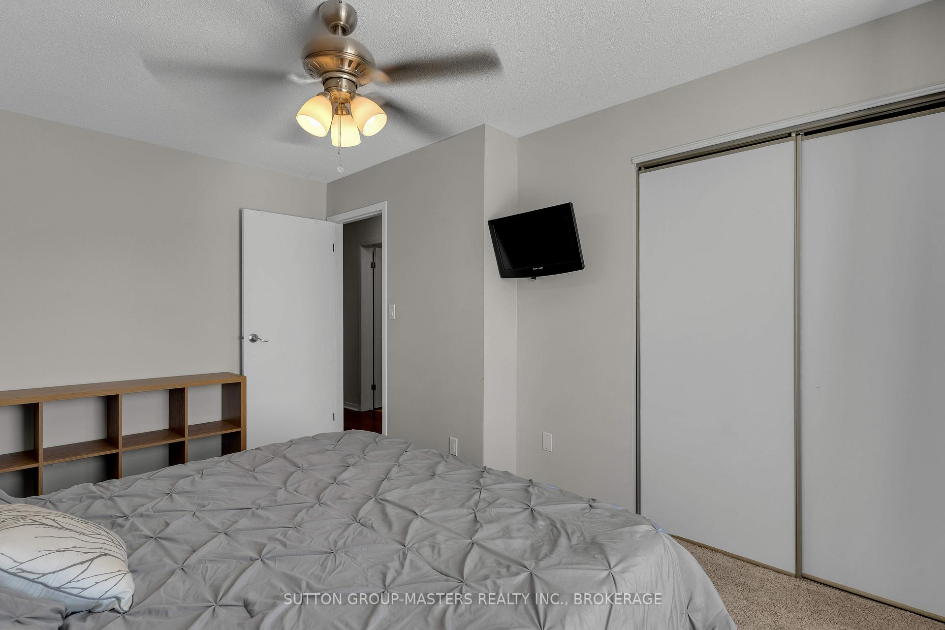 Photo 23 of 71 Davey Crescent, Loyalist, Amherstview — HOMEH