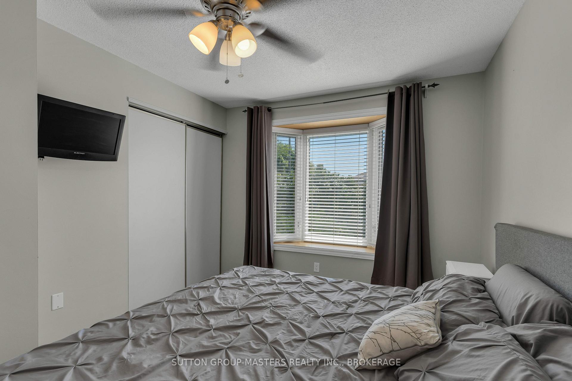 Photo 26 of 71 Davey Crescent, Loyalist, Amherstview — HOMEH