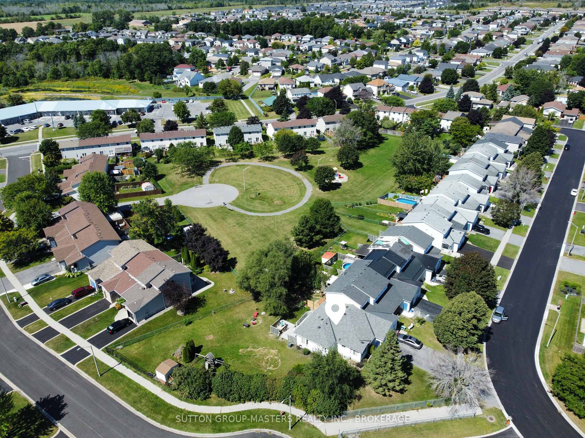 Photo 44 of 71 Davey Crescent, Loyalist, Amherstview — HOMEH