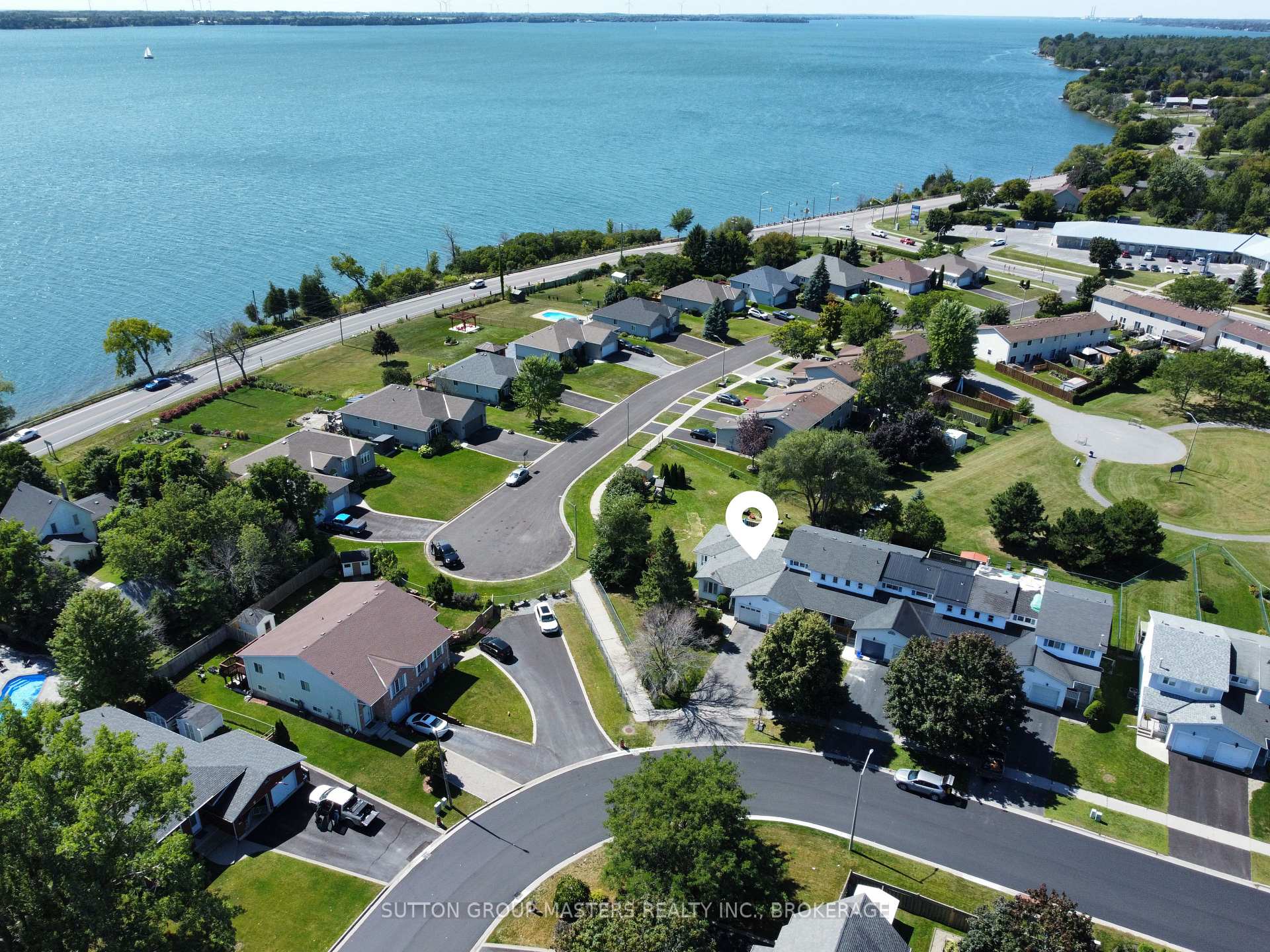 Photo 45 of 71 Davey Crescent, Loyalist, Amherstview — HOMEH