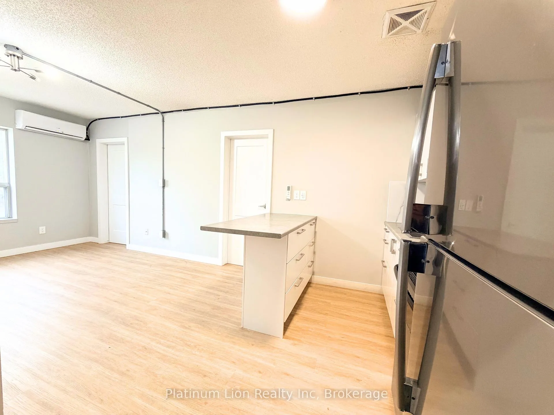 Photo 5 of Unit 5, 120 Charles Street, Hamilton, Durand — HOMEH