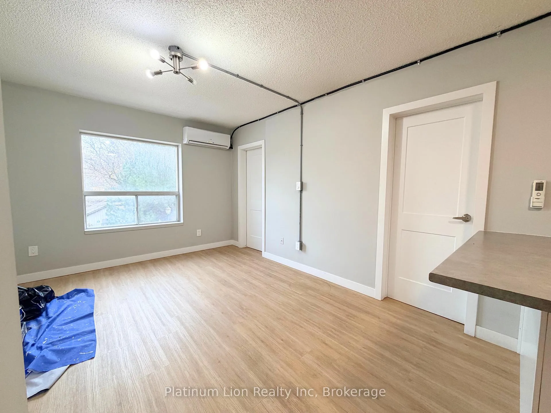 Photo 11 of Unit 5, 120 Charles Street, Hamilton, Durand — HOMEH