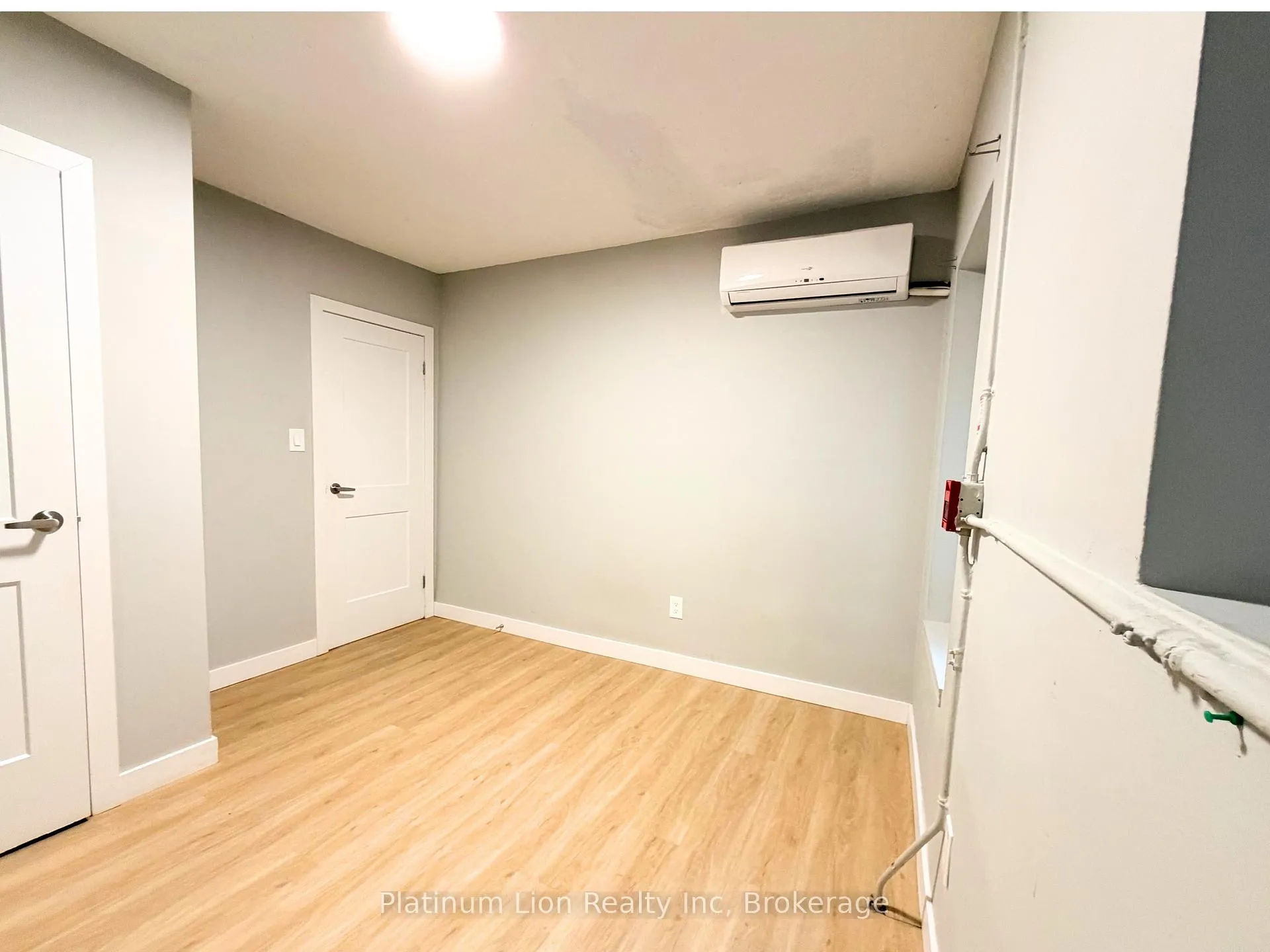 Photo 13 of Unit 5, 120 Charles Street, Hamilton, Durand — HOMEH