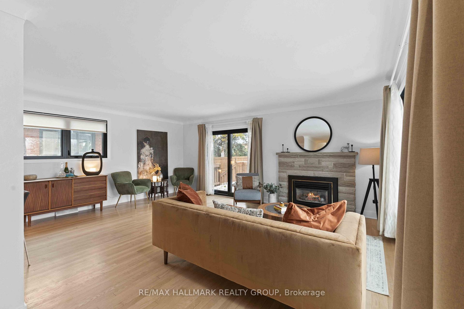 Photo 3 of 2186 Lenester Avenue, Ottawa, McKellar Heights/Glabar Park — HOMEH