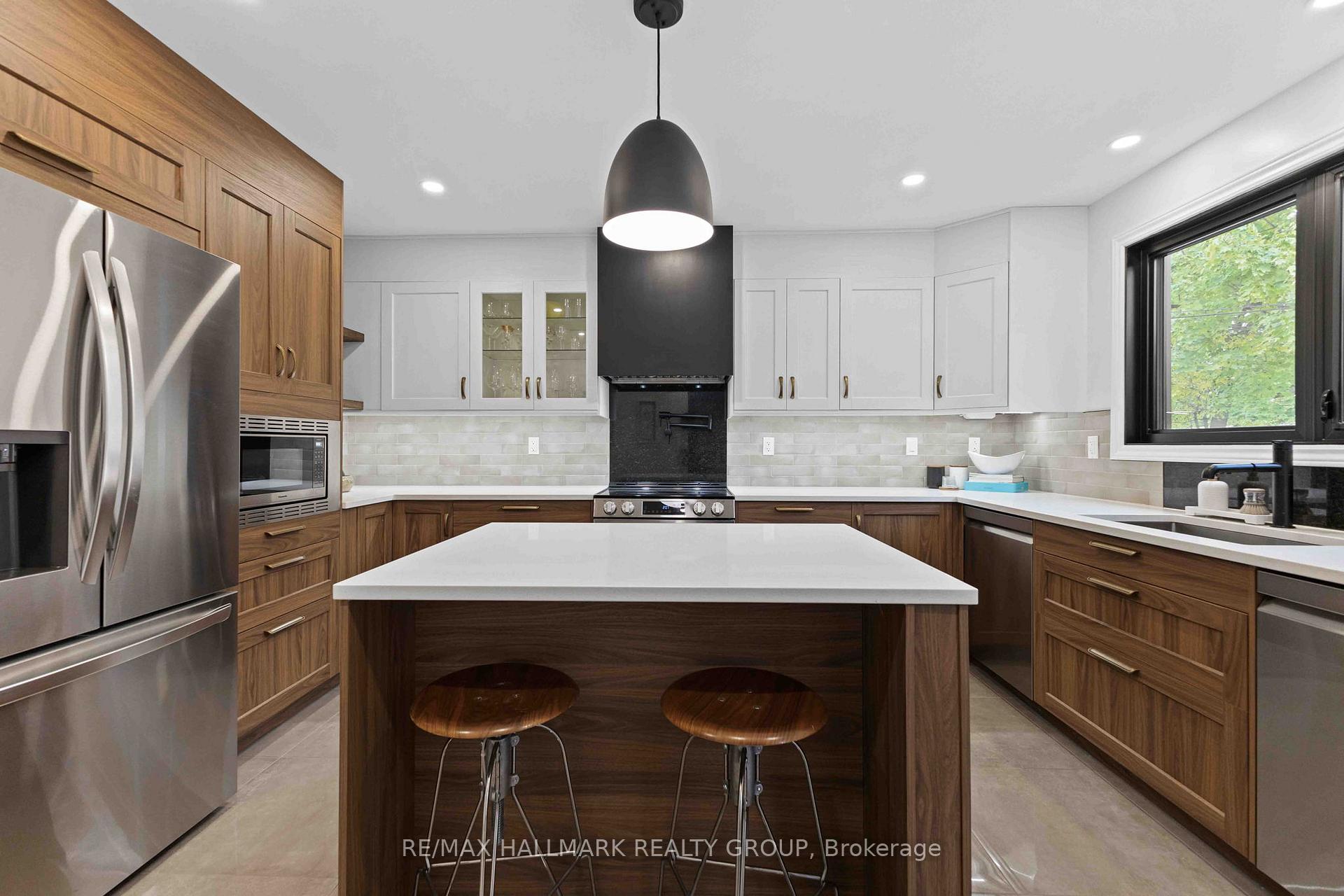 Photo 8 of 2186 Lenester Avenue, Ottawa, McKellar Heights/Glabar Park — HOMEH