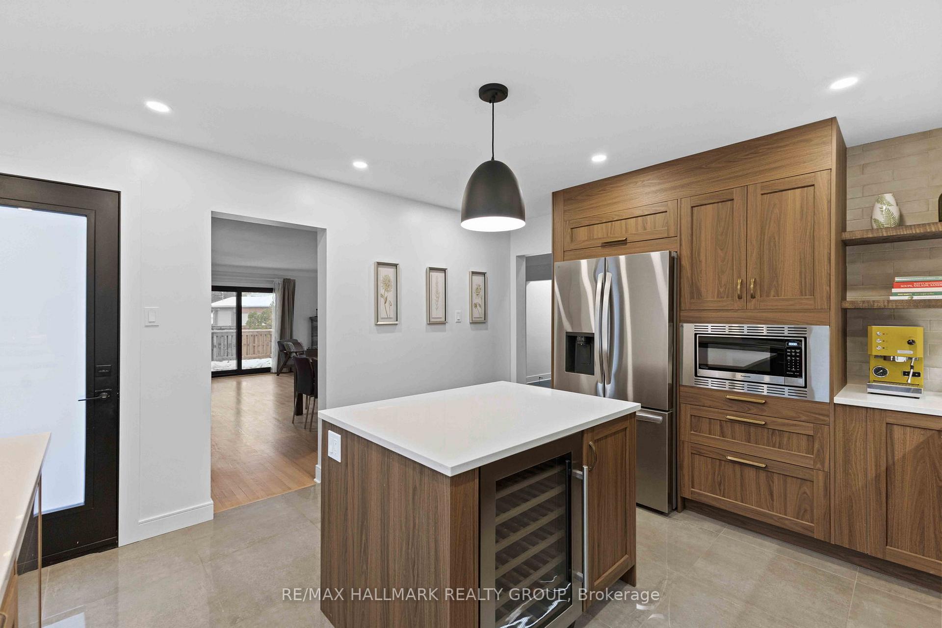 Photo 15 of 2186 Lenester Avenue, Ottawa, McKellar Heights/Glabar Park — HOMEH