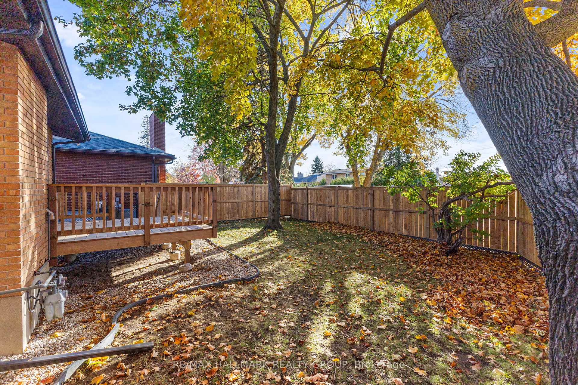Photo 33 of 2186 Lenester Avenue, Ottawa, McKellar Heights/Glabar Park — HOMEH