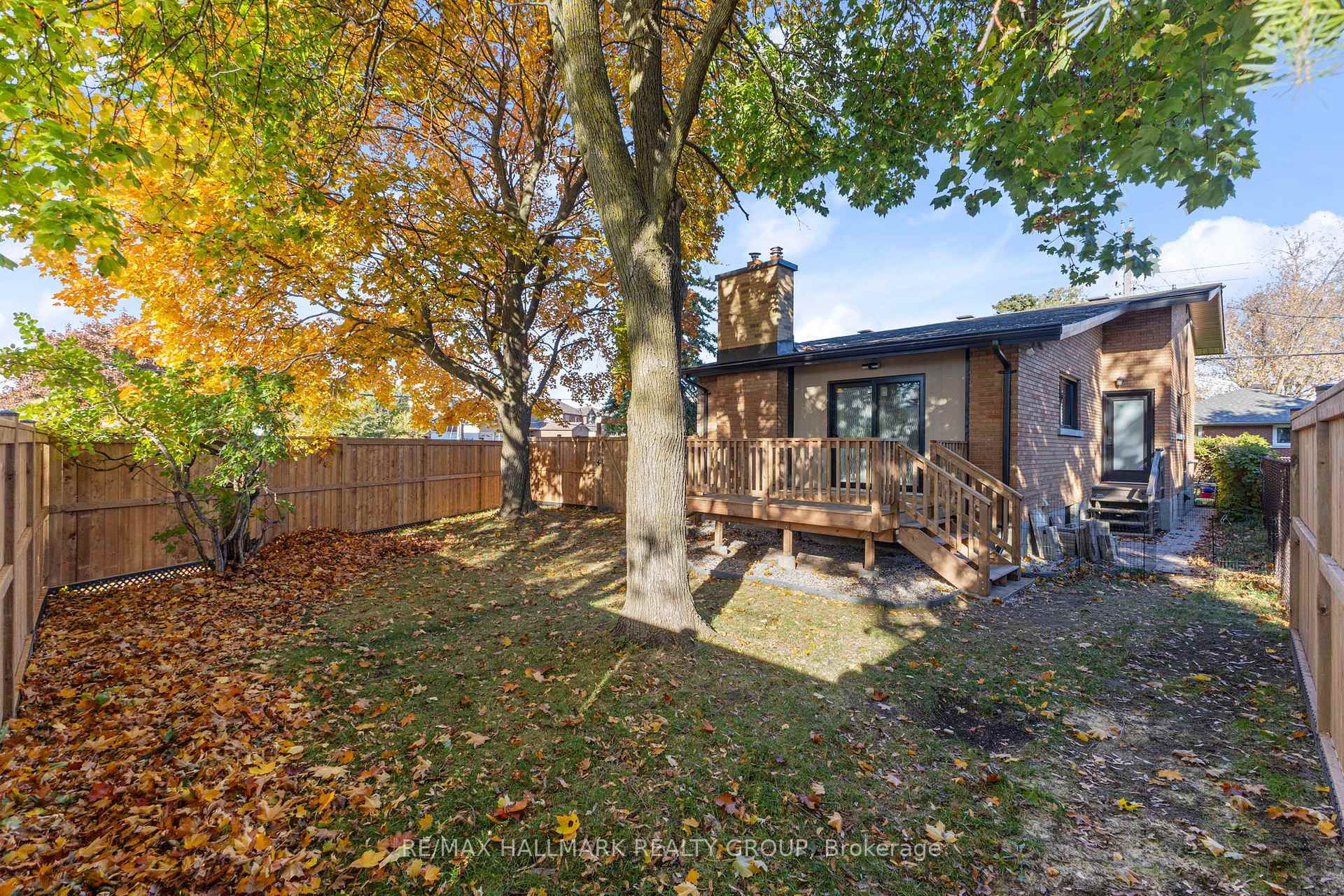 Photo 38 of 2186 Lenester Avenue, Ottawa, McKellar Heights/Glabar Park — HOMEH