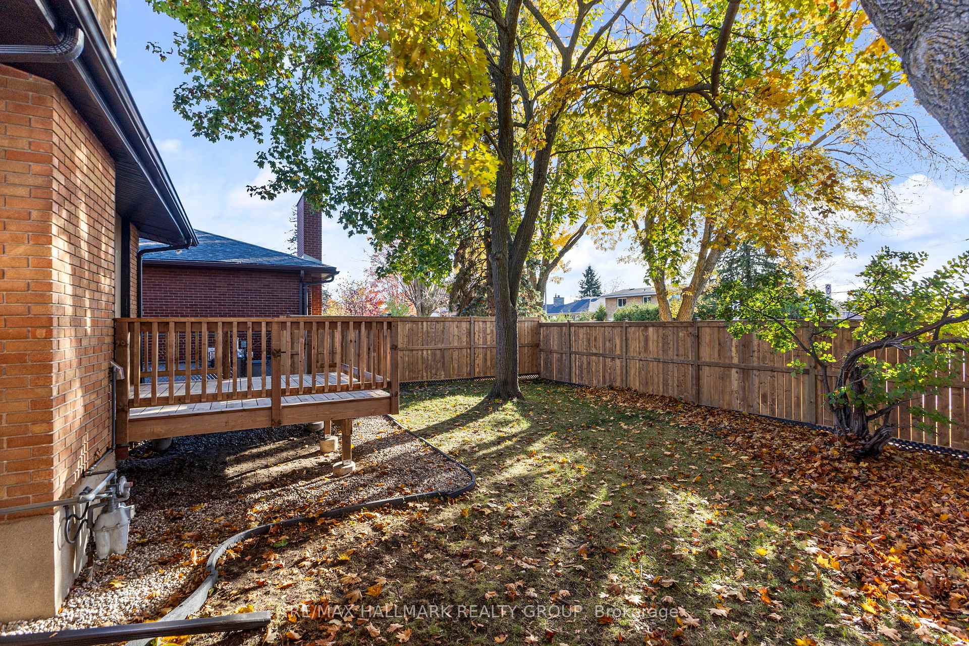 Photo 39 of 2186 Lenester Avenue, Ottawa, McKellar Heights/Glabar Park — HOMEH