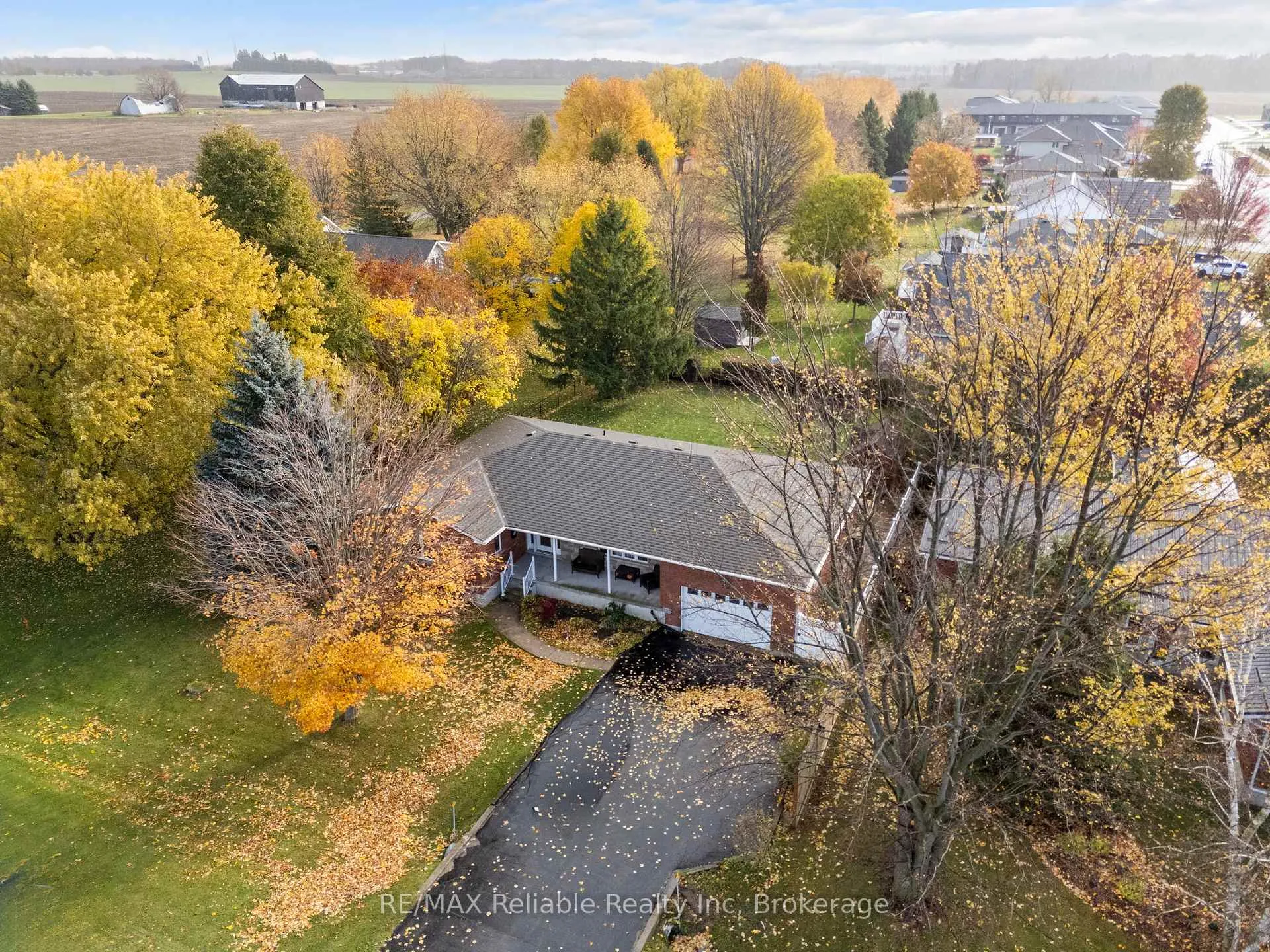 Photo 2 of 226 Main Street N, Huron East, Seaforth — HOMEH