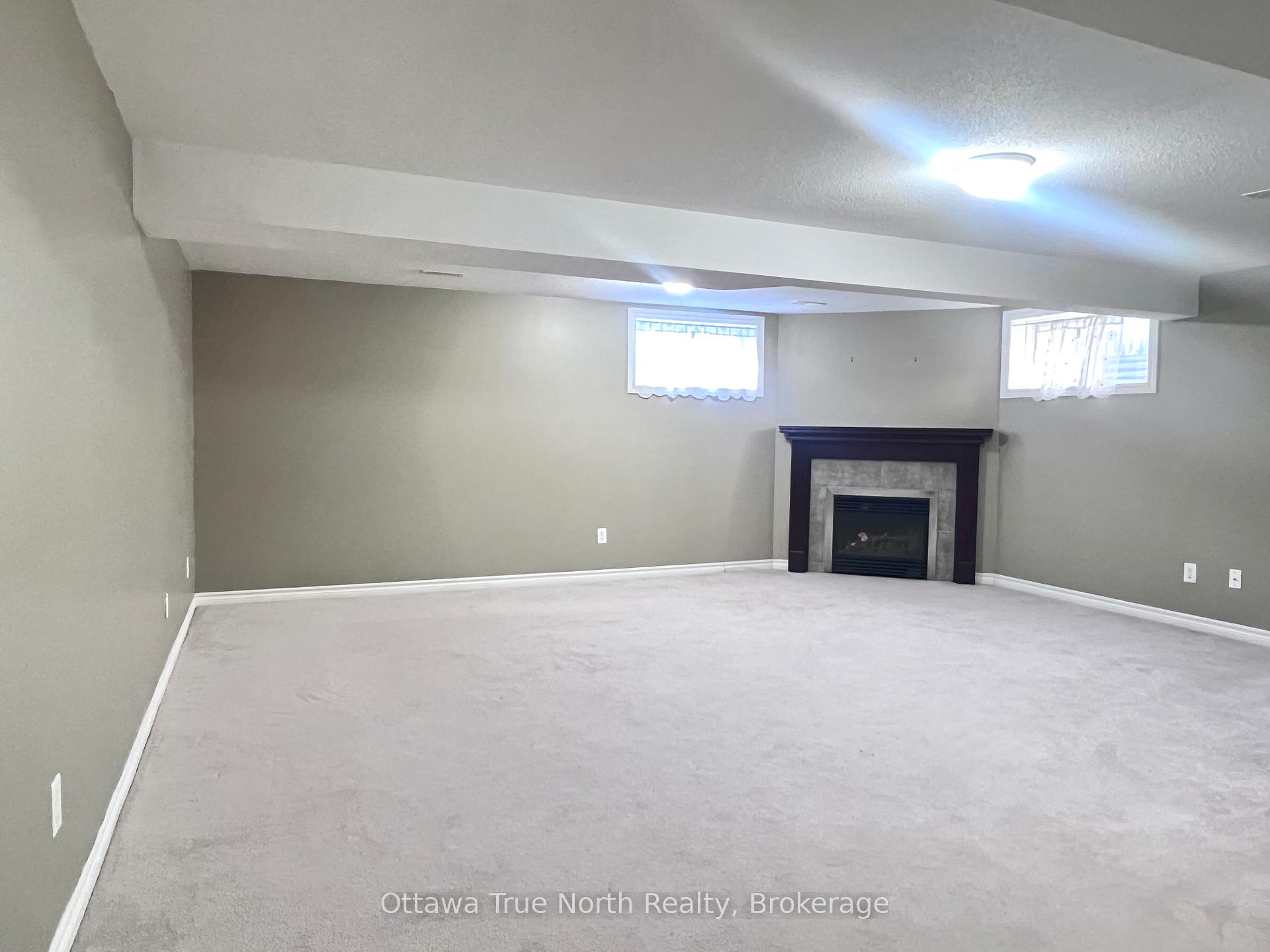 Photo 17 of 459 Celtic Ridge Crescent, Ottawa, Kanata - Morgan's Grant/South March — HOMEH