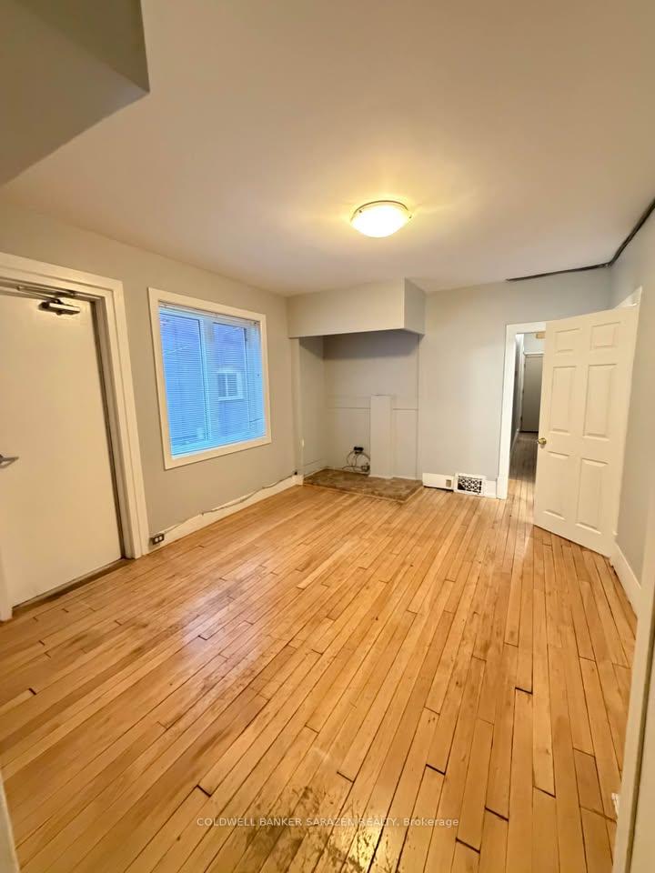Photo 4 of Unit 1, 103 Henderson Avenue, Ottawa, Sandy Hill — HOMEH