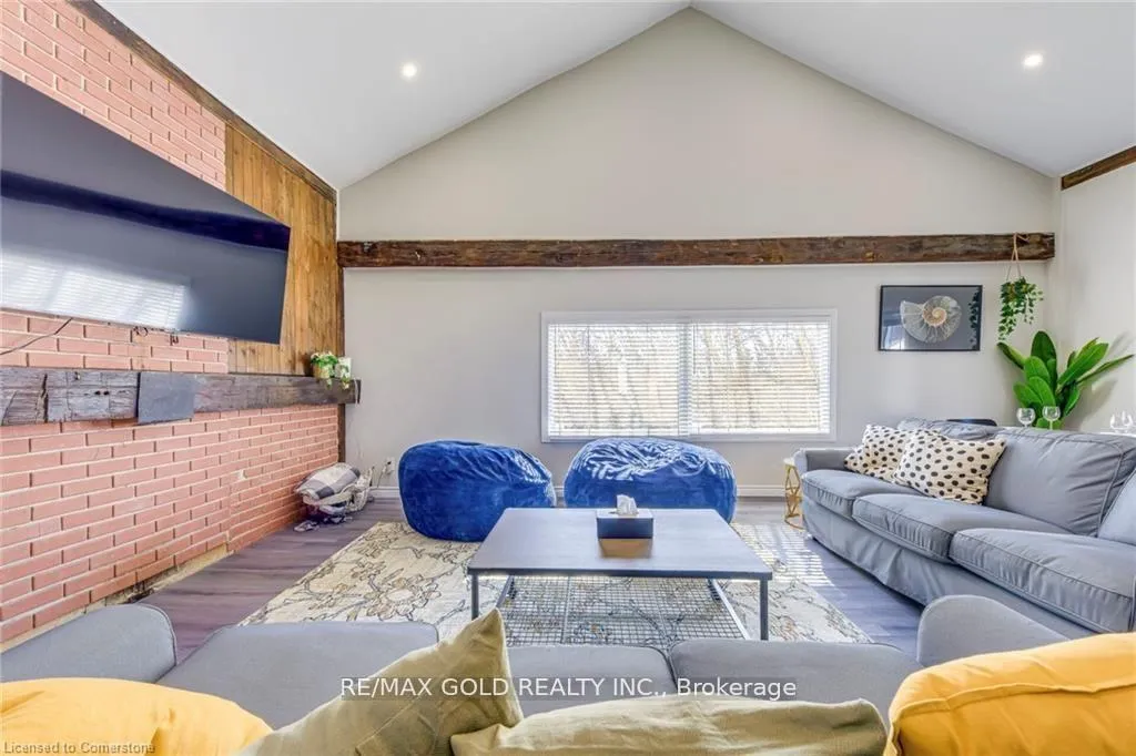 Photo 12 of 3590 Lakeshore Road, Lincoln, Lincoln-Jordan/Vineland — HOMEH