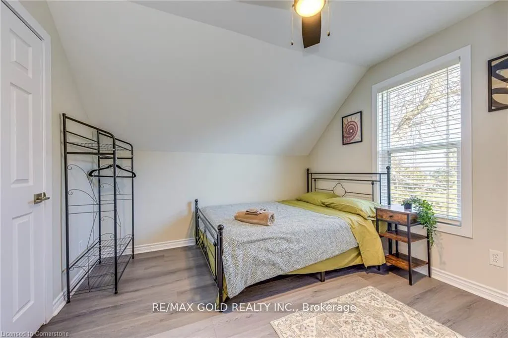 Photo 26 of 3590 Lakeshore Road, Lincoln, Lincoln-Jordan/Vineland — HOMEH