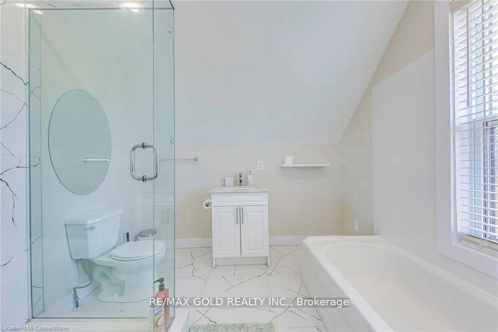 Photo 31 of 3590 Lakeshore Road, Lincoln, Lincoln-Jordan/Vineland — HOMEH