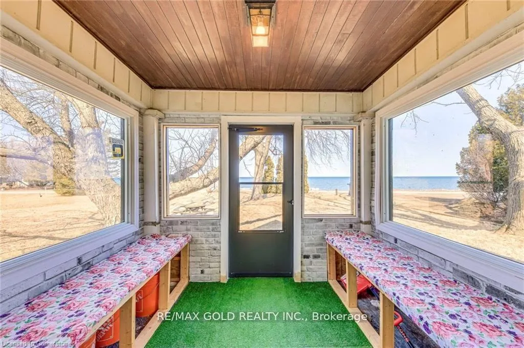 Photo 45 of 3590 Lakeshore Road, Lincoln, Lincoln-Jordan/Vineland — HOMEH