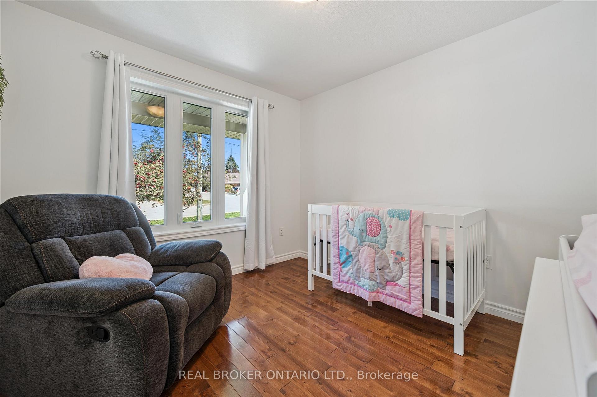 Photo 18 of 12 Caroline Street, Mapleton, Rural Mapleton — HOMEH