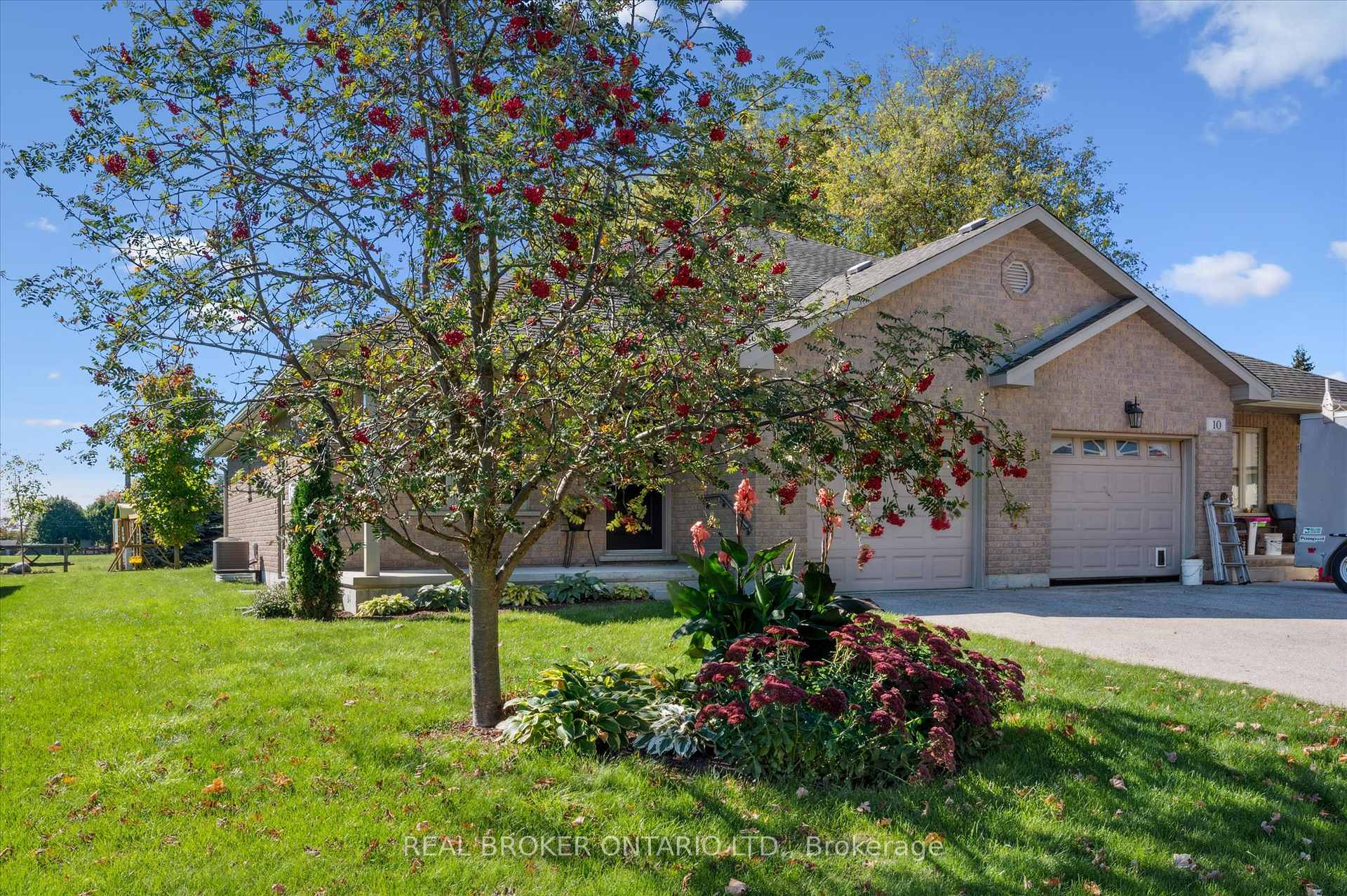 Photo 40 of 12 Caroline Street, Mapleton, Rural Mapleton — HOMEH