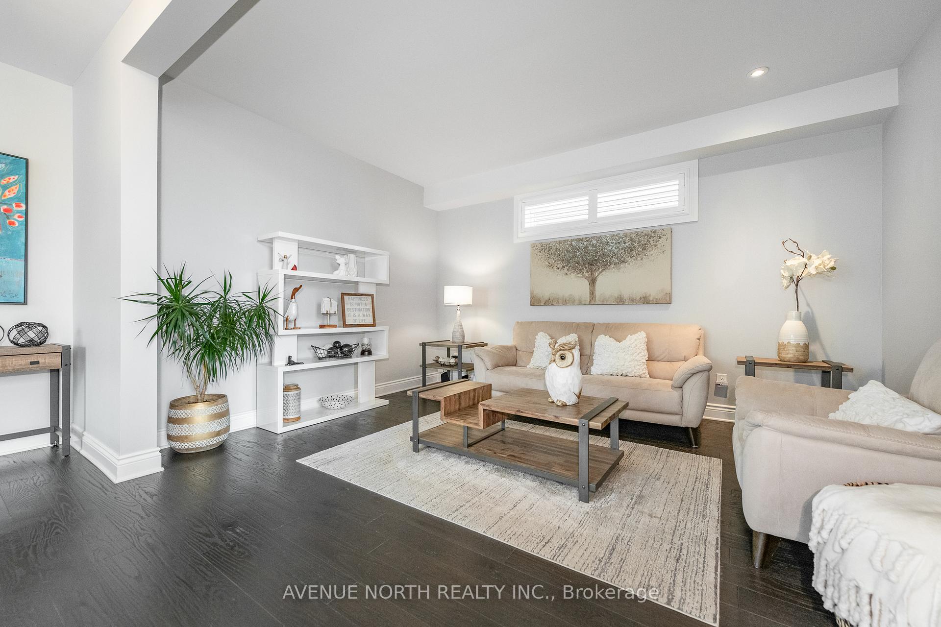 Photo 10 of 801 Shasta Street, Ottawa, Leitrim — HOMEH