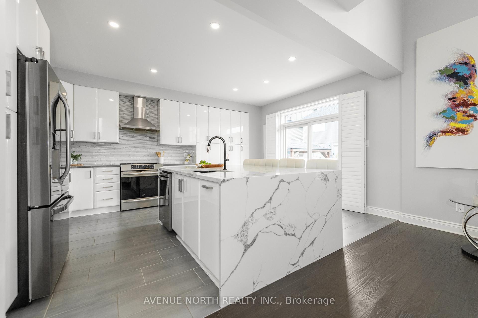 Photo 13 of 801 Shasta Street, Ottawa, Leitrim — HOMEH