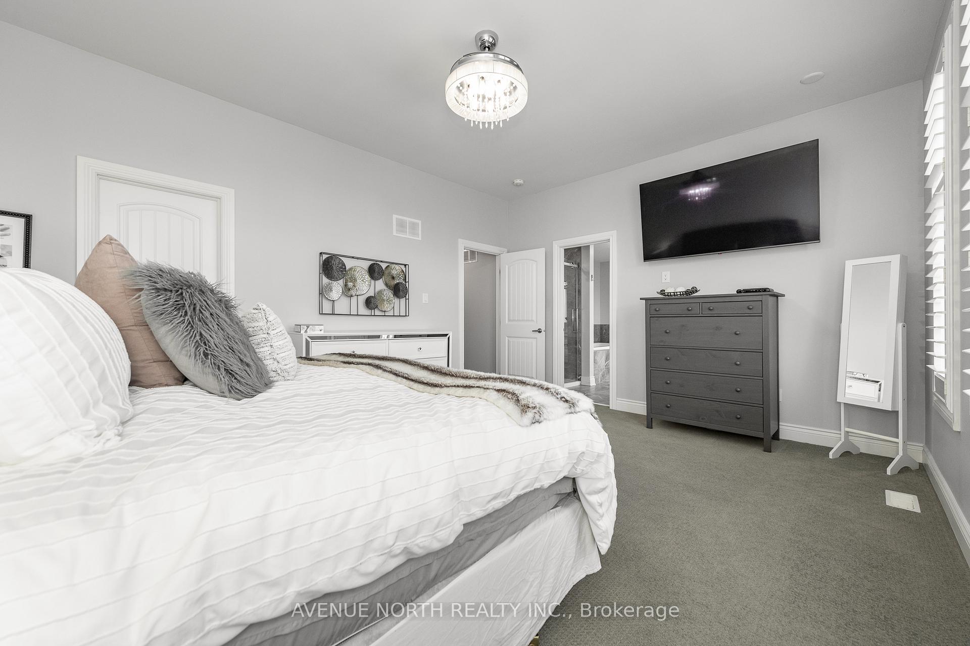 Photo 20 of 801 Shasta Street, Ottawa, Leitrim — HOMEH