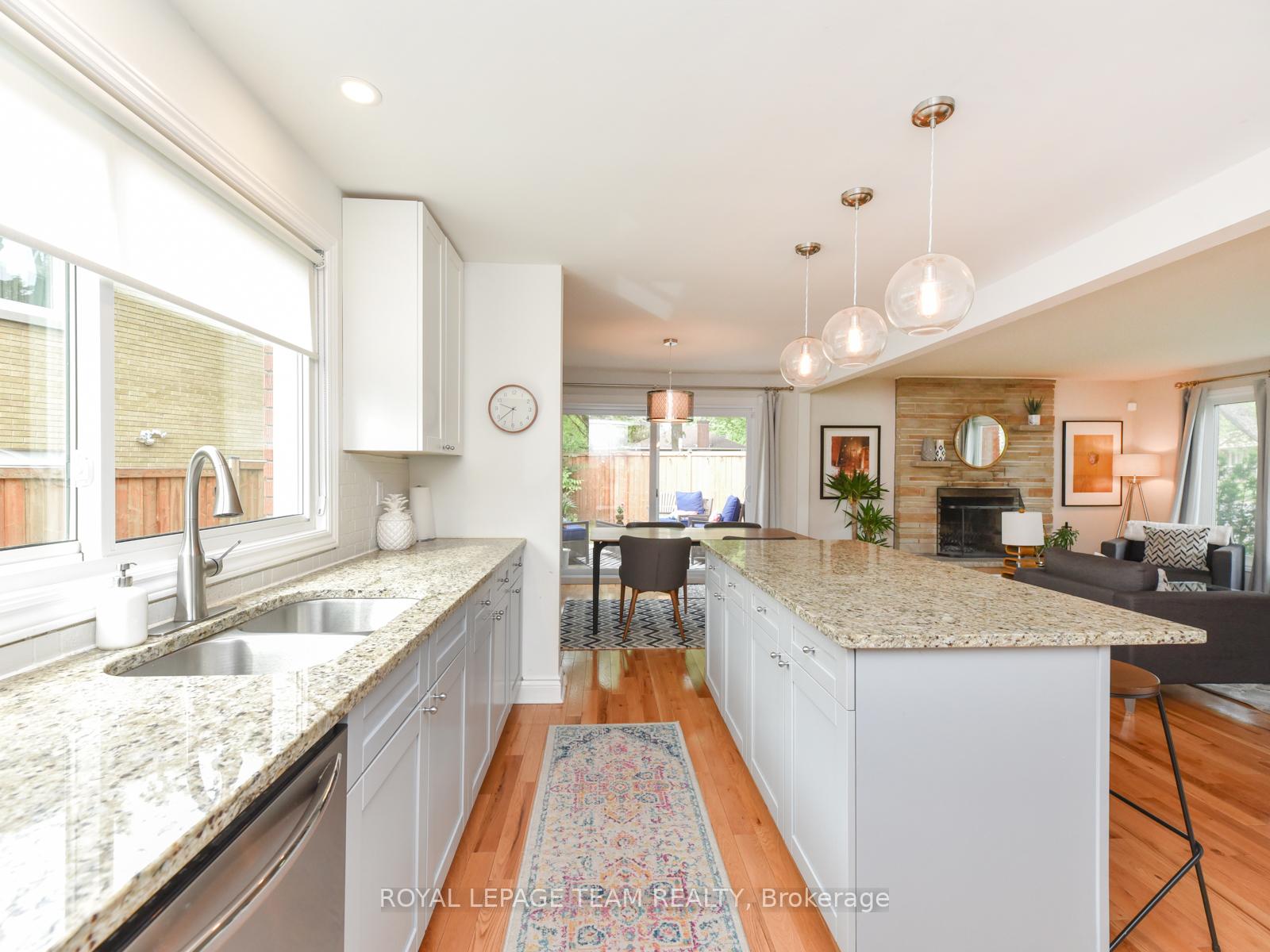 Photo 12 of 2071 Benjamin Avenue, Ottawa, McKellar Heights/Glabar Park — HOMEH