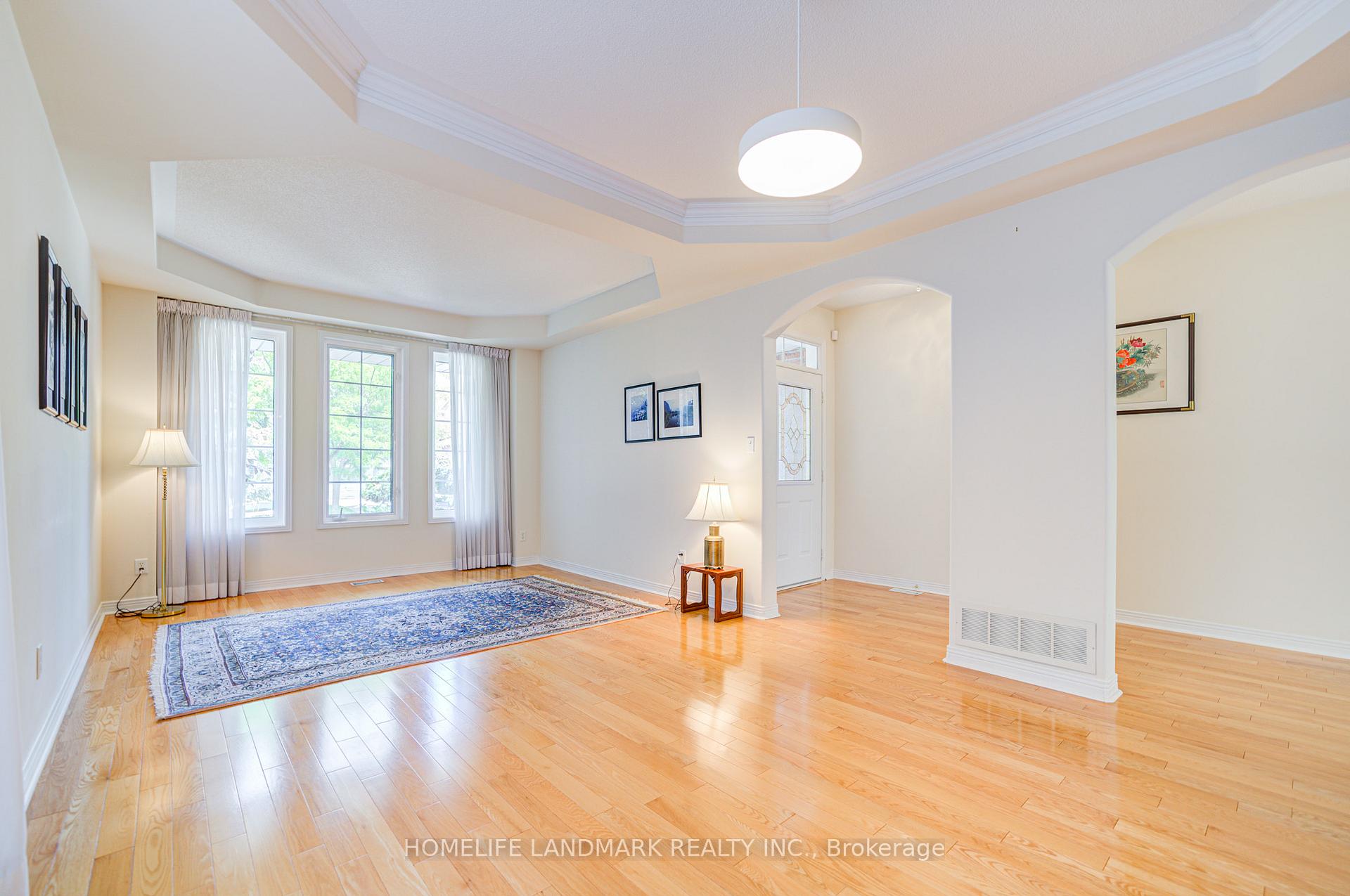 Photo 14 of 3 Burndenford Crescent, Markham, Unionville — HOMEH