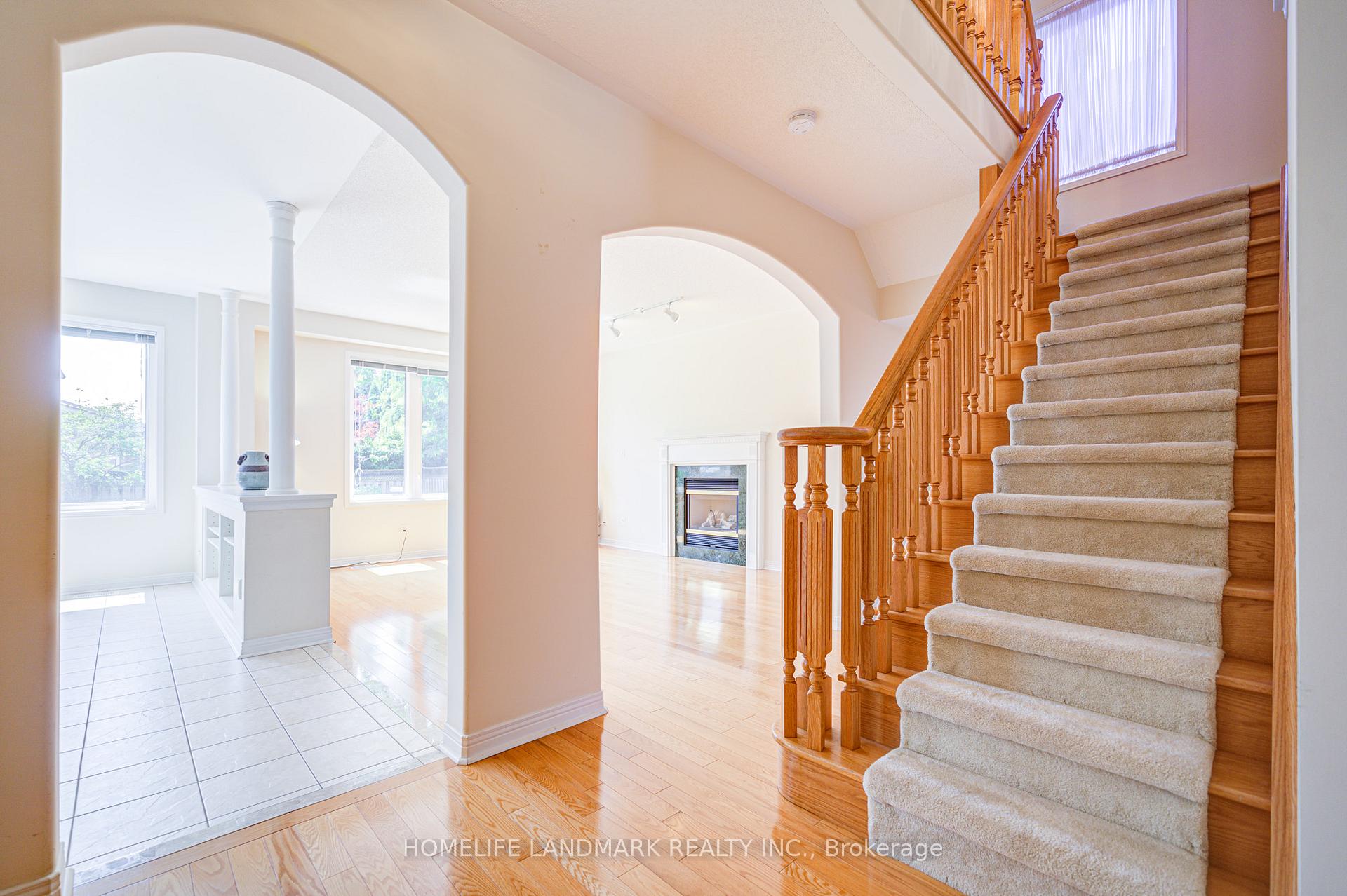 Photo 23 of 3 Burndenford Crescent, Markham, Unionville — HOMEH