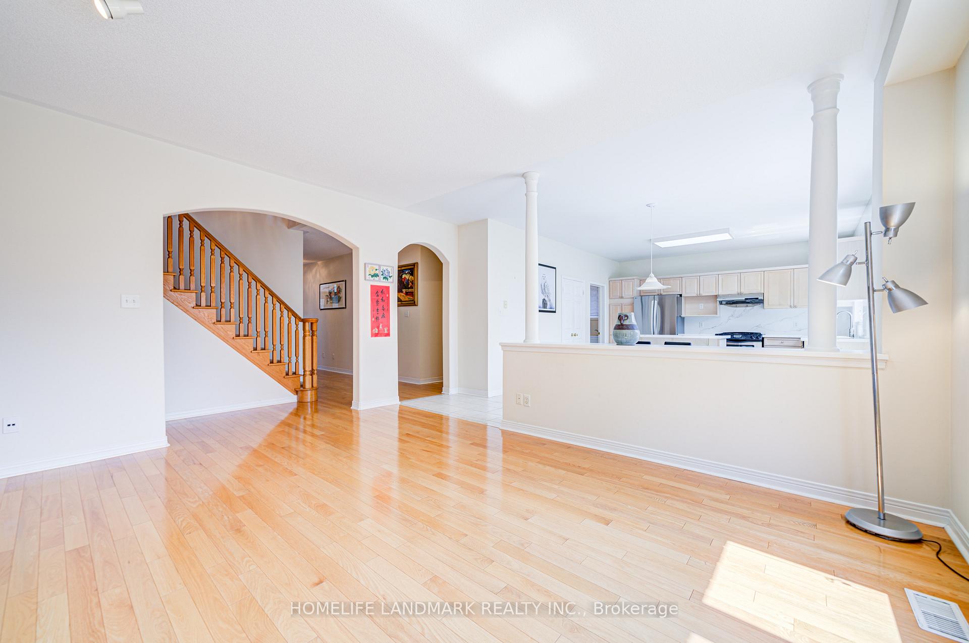 Photo 24 of 3 Burndenford Crescent, Markham, Unionville — HOMEH