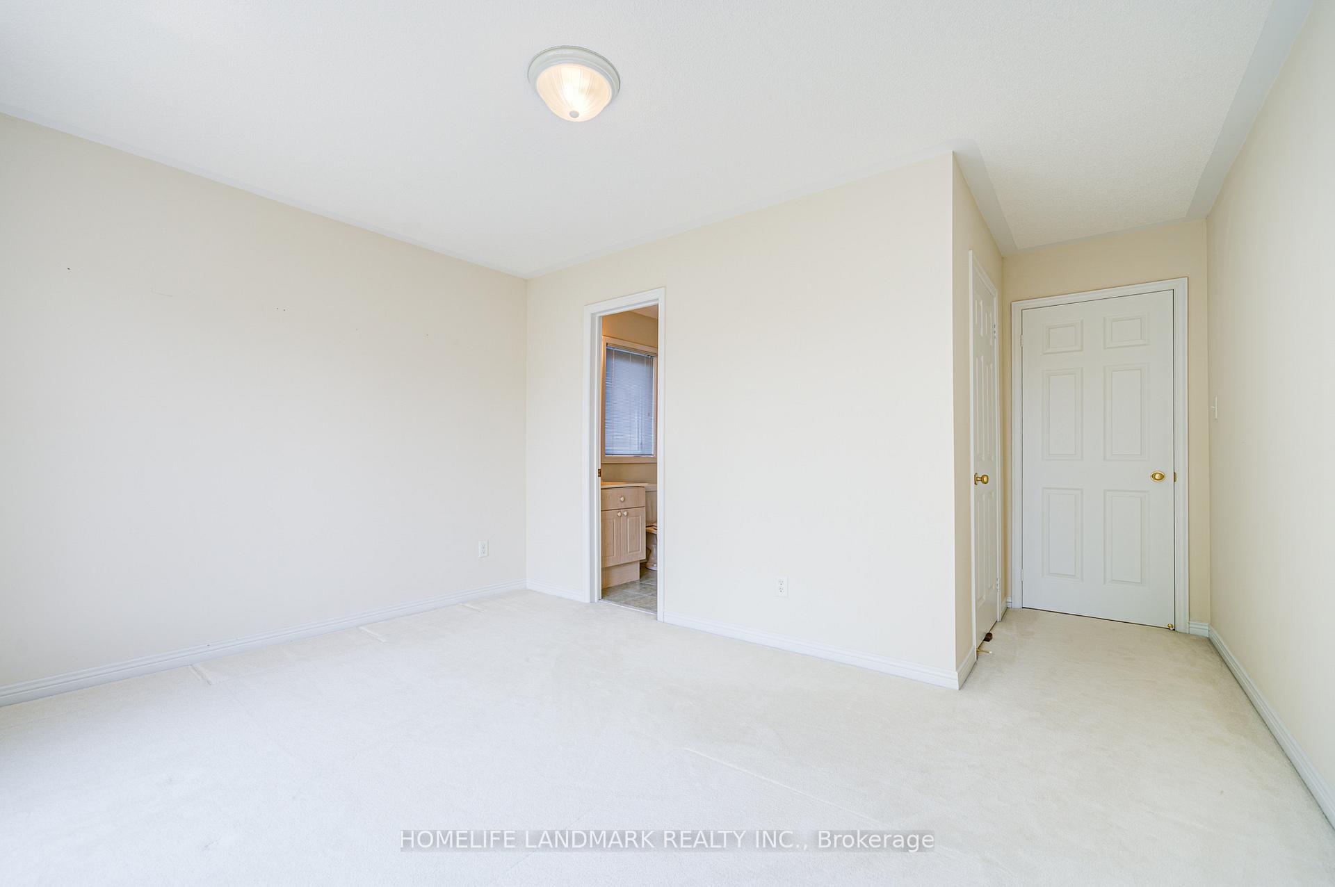 Photo 29 of 3 Burndenford Crescent, Markham, Unionville — HOMEH
