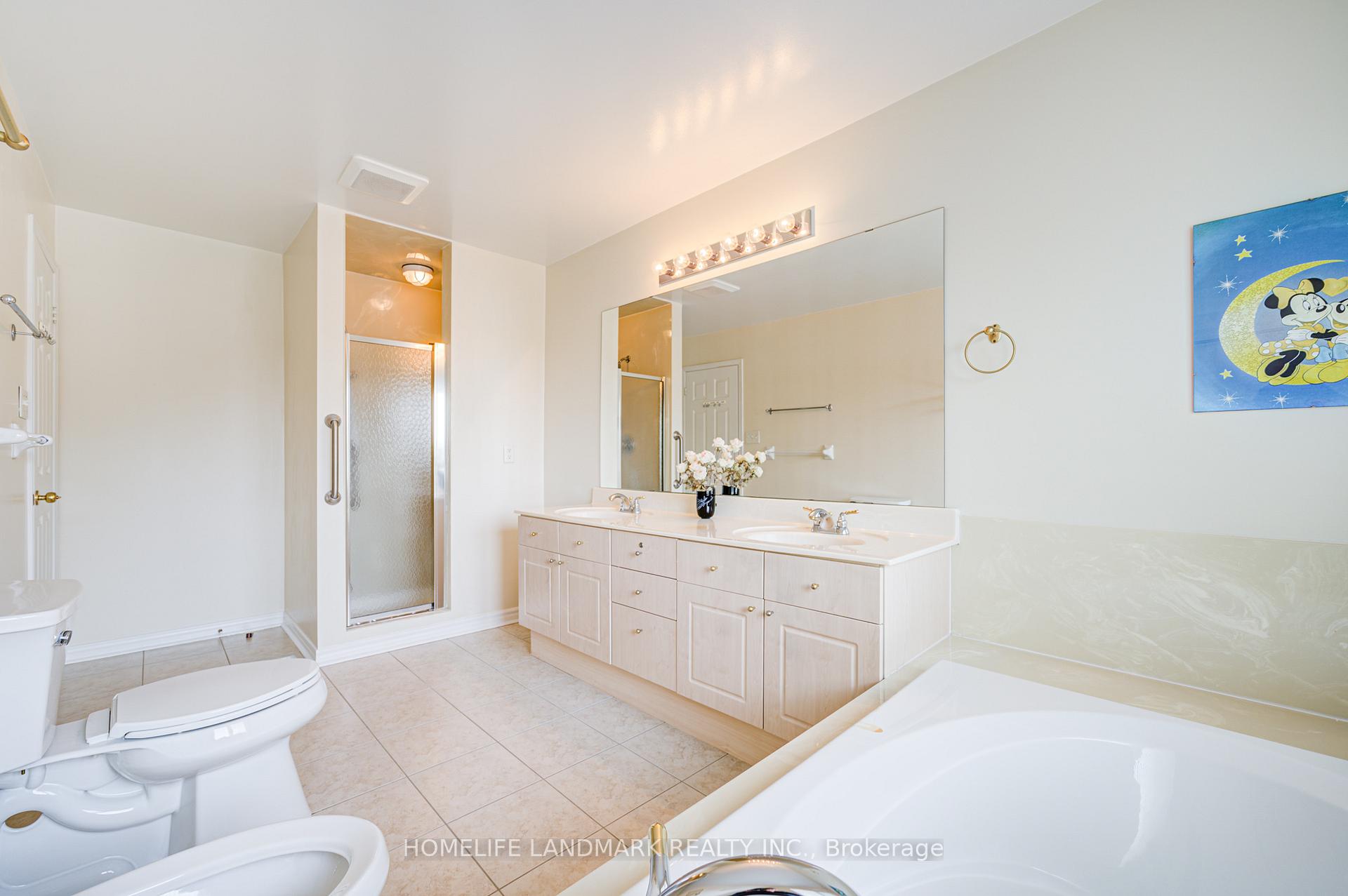 Photo 36 of 3 Burndenford Crescent, Markham, Unionville — HOMEH
