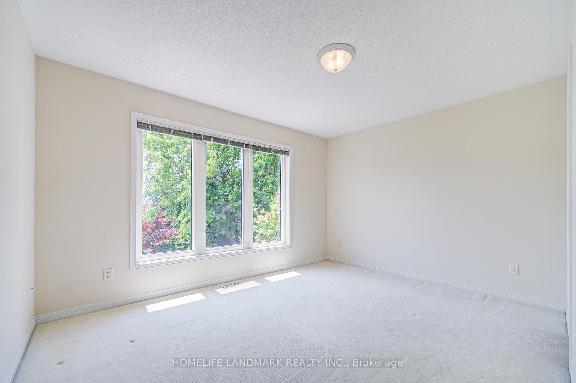 Photo 38 of 3 Burndenford Crescent, Markham, Unionville — HOMEH