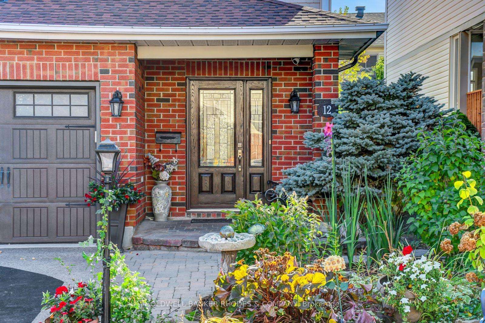 Photo 3 of 12 Bramblegrove Crescent, Ottawa, Hunt Club Park/Greenboro — HOMEH